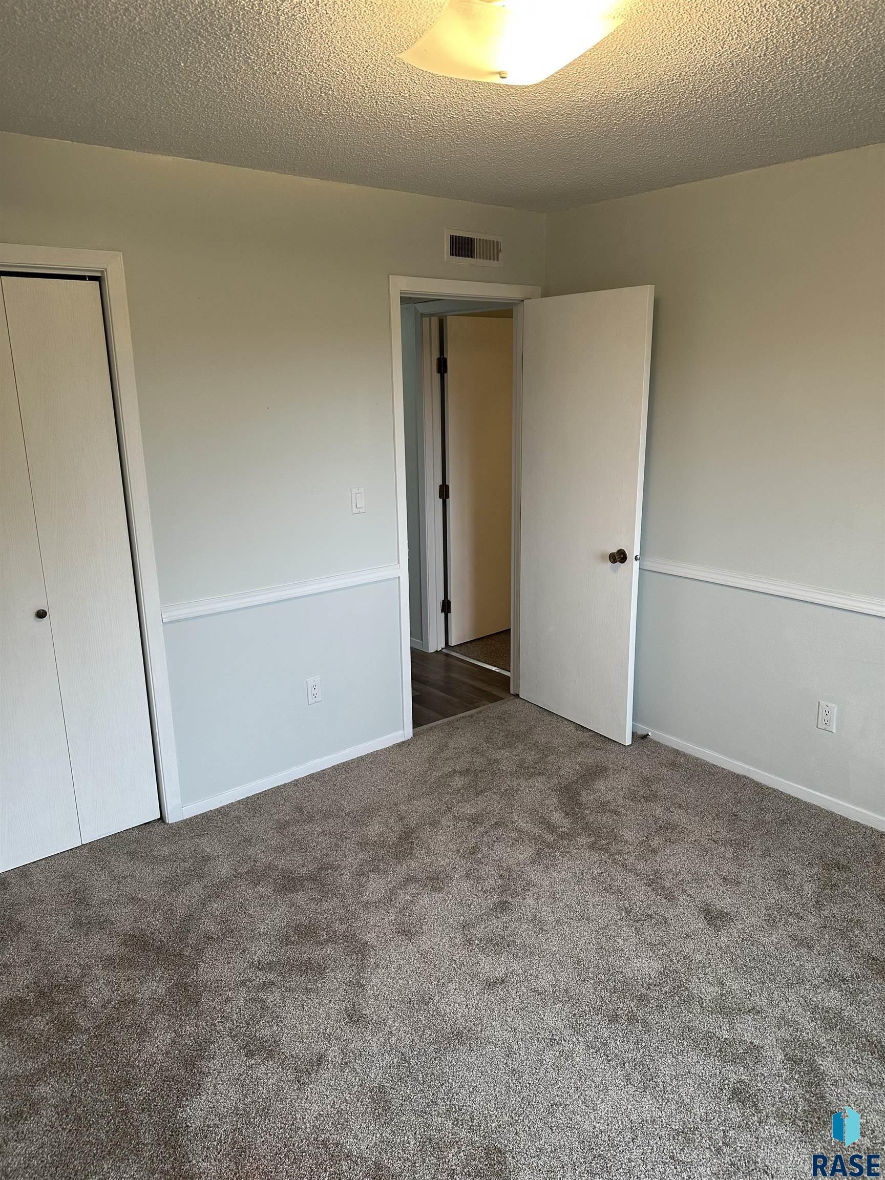 3712 S Terry Ave Unit: 302