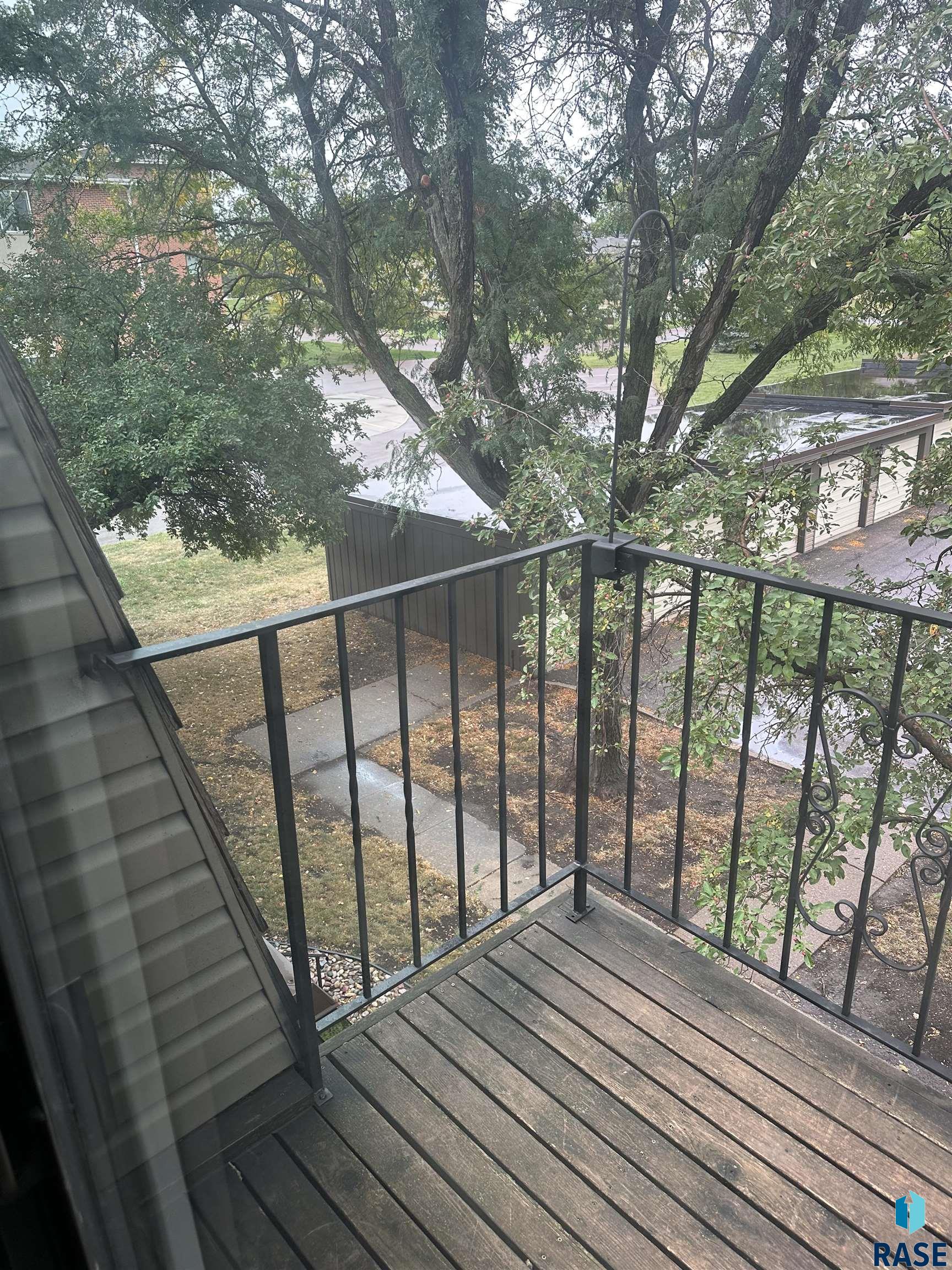 3712 S Terry Ave Unit: 302