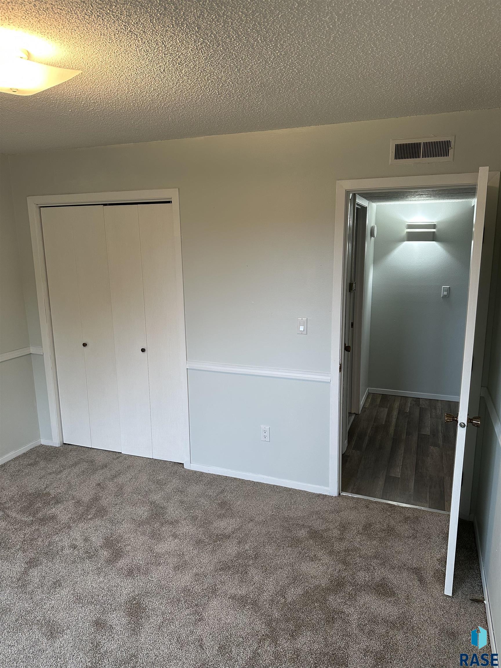 3712 S Terry Ave Unit: 302