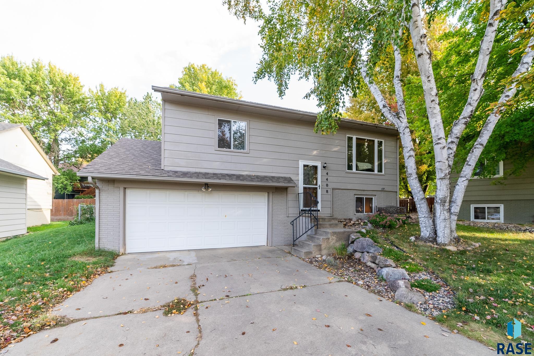 4408 E Pepper Ridge Cir