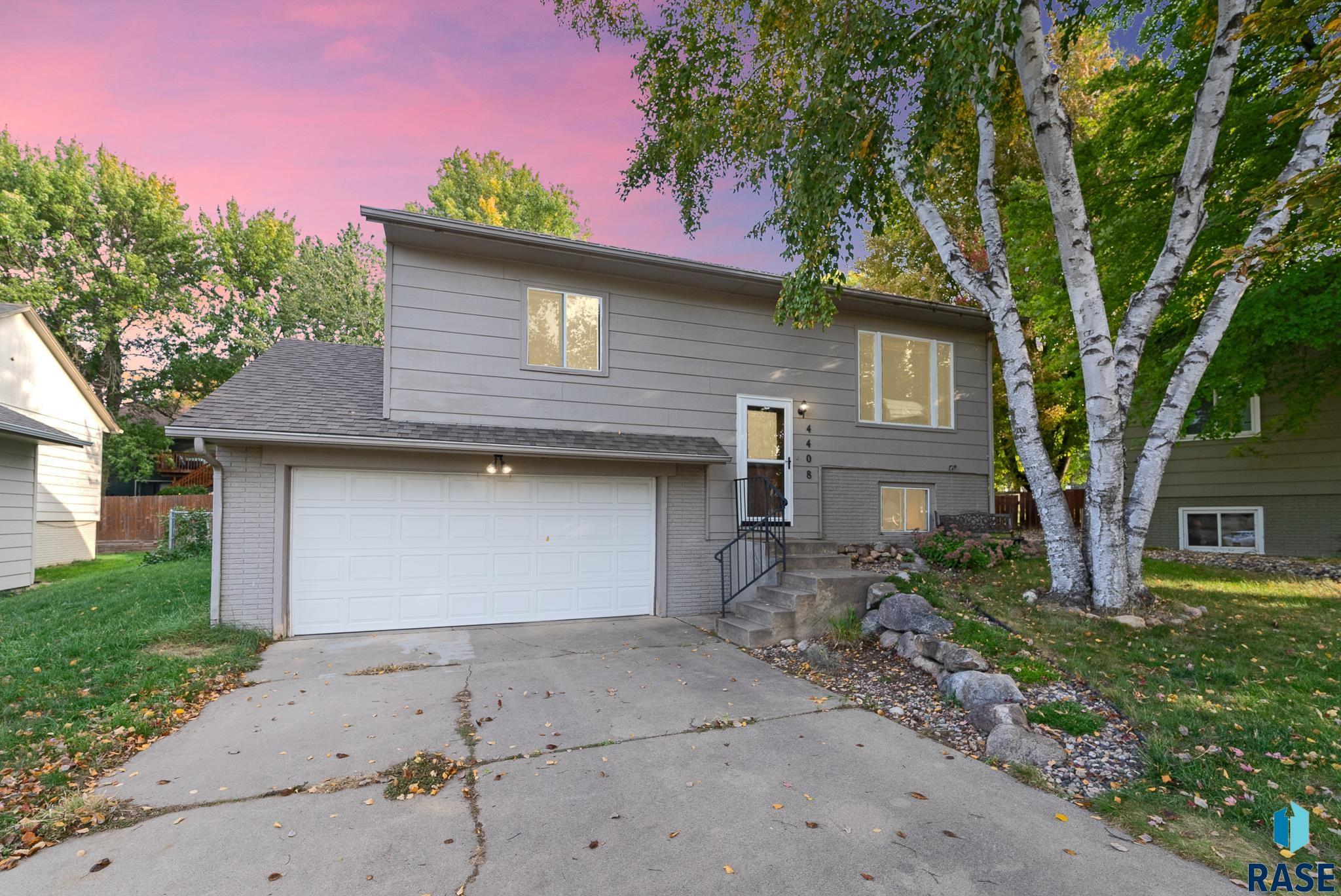4408 E Pepper Ridge Cir
