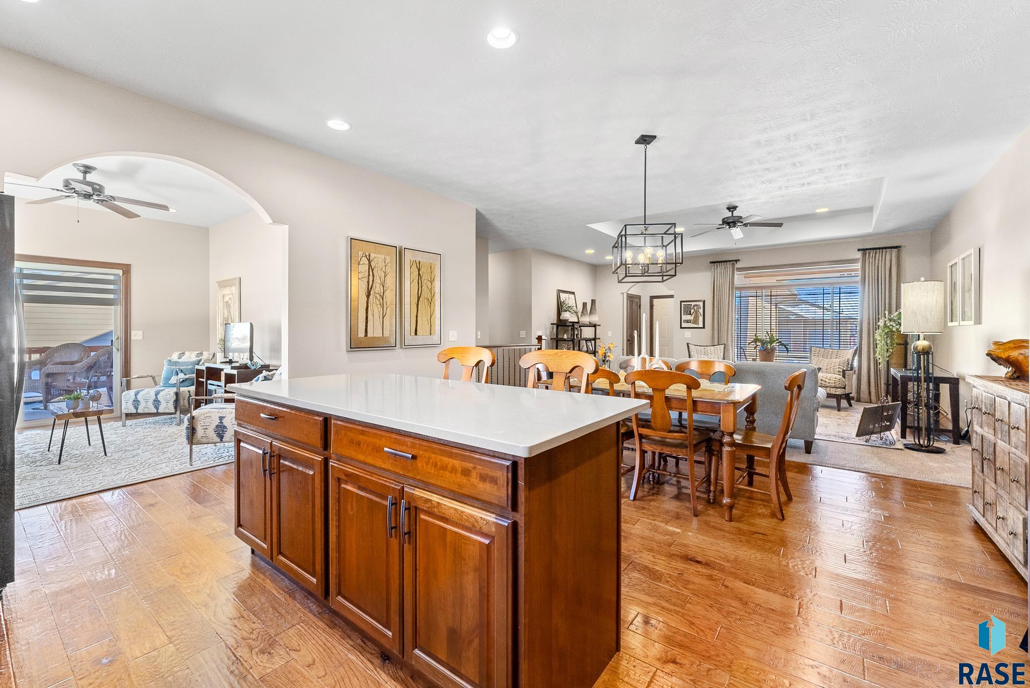 8105 S Seven Oaks Dr