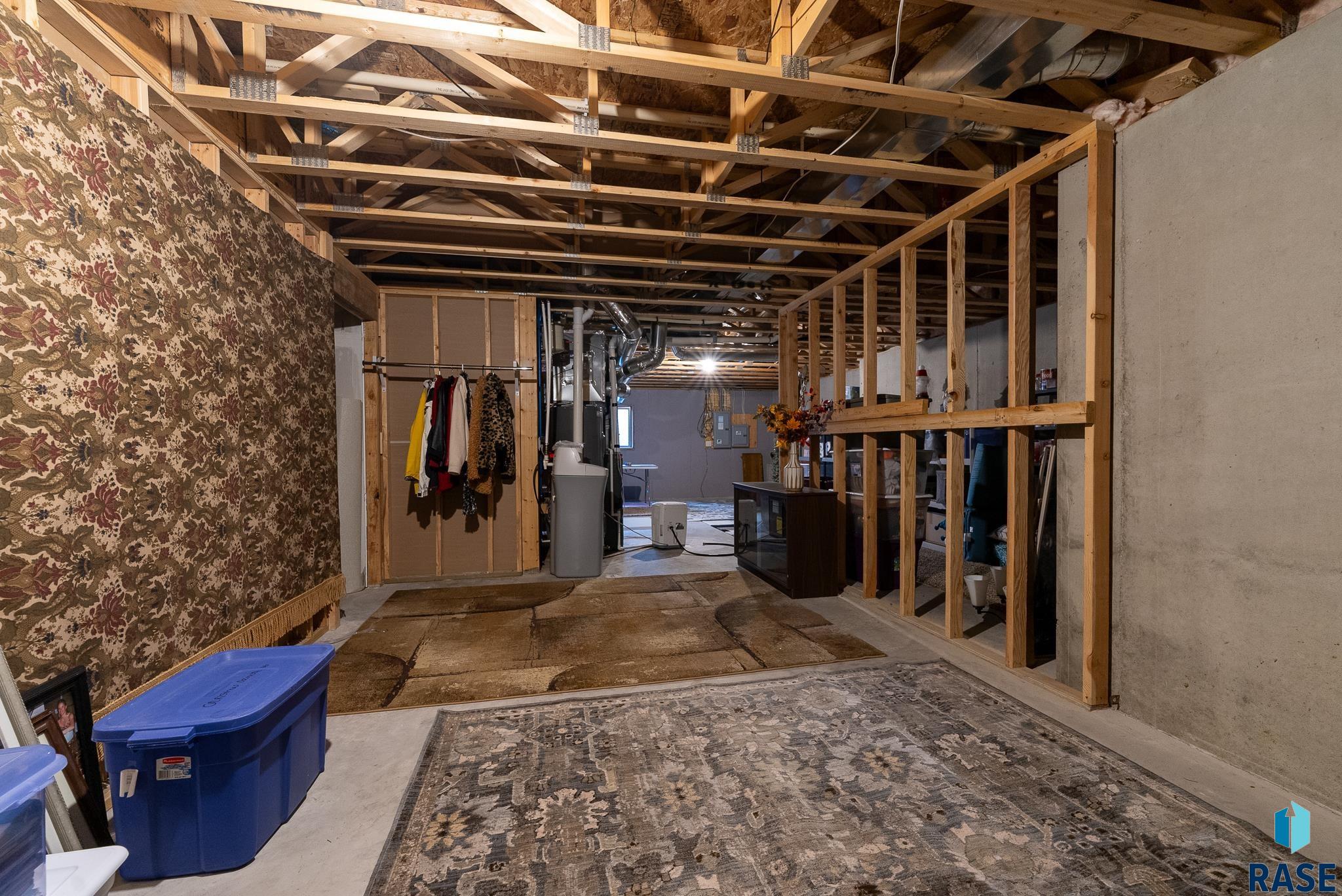 8105 S Seven Oaks Dr