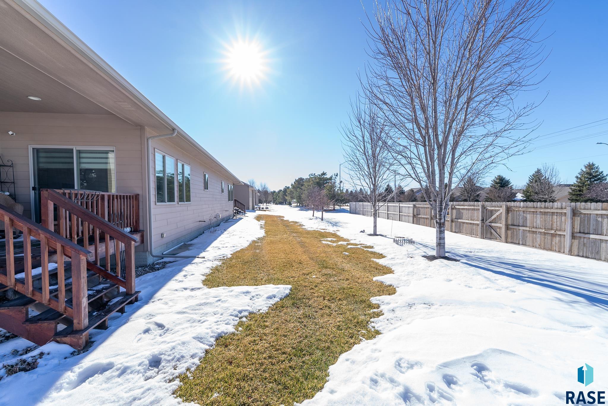 8105 S Seven Oaks Dr