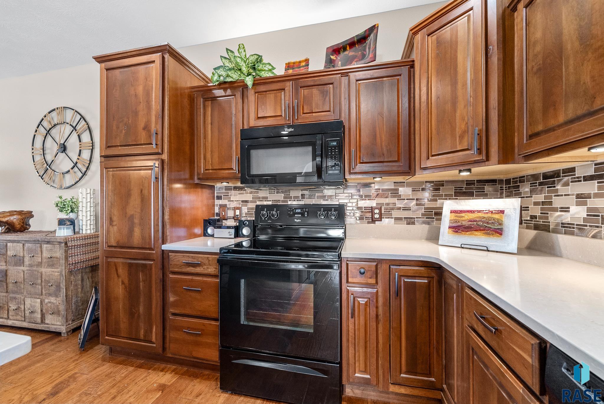 8105 S Seven Oaks Dr