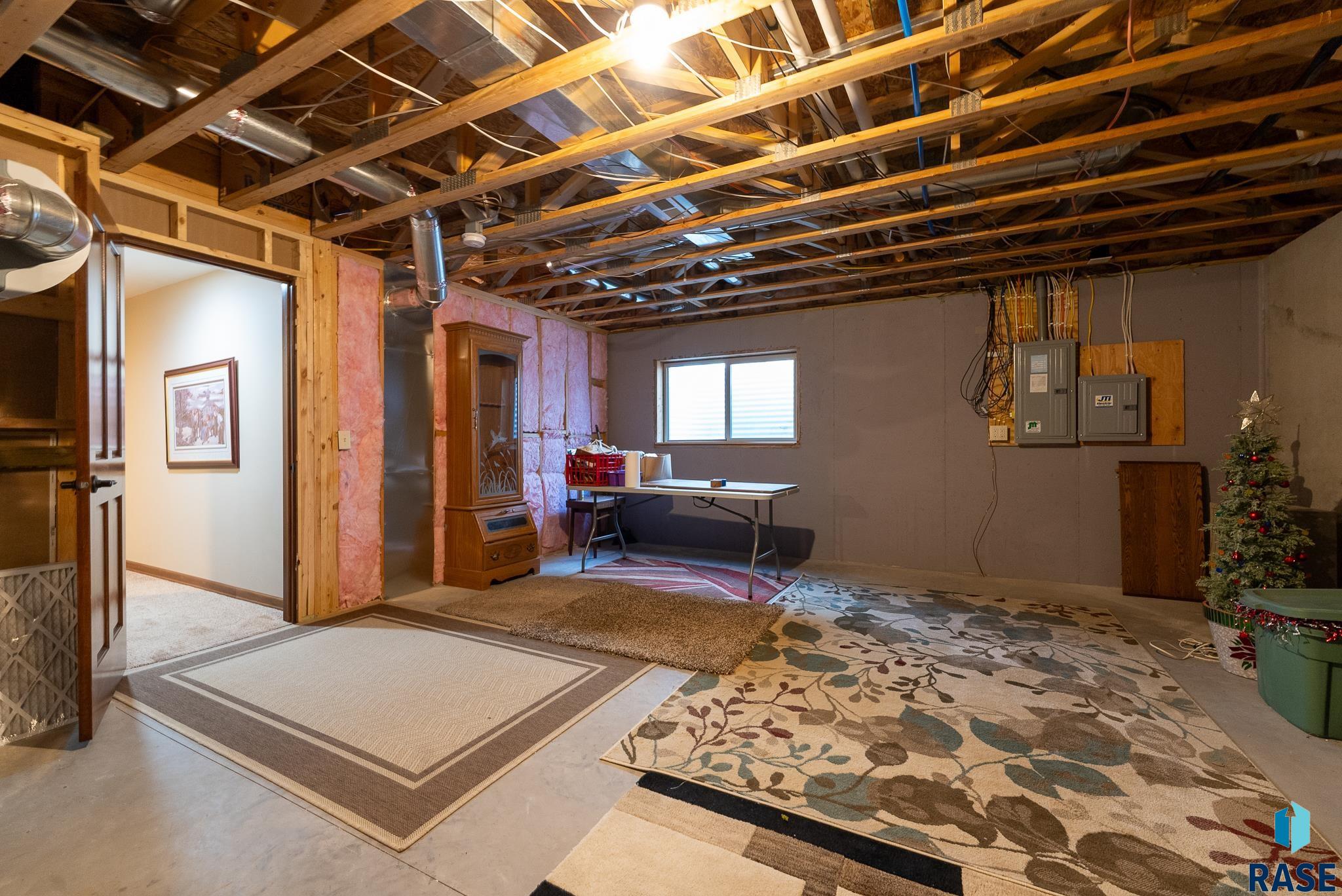 8105 S Seven Oaks Dr