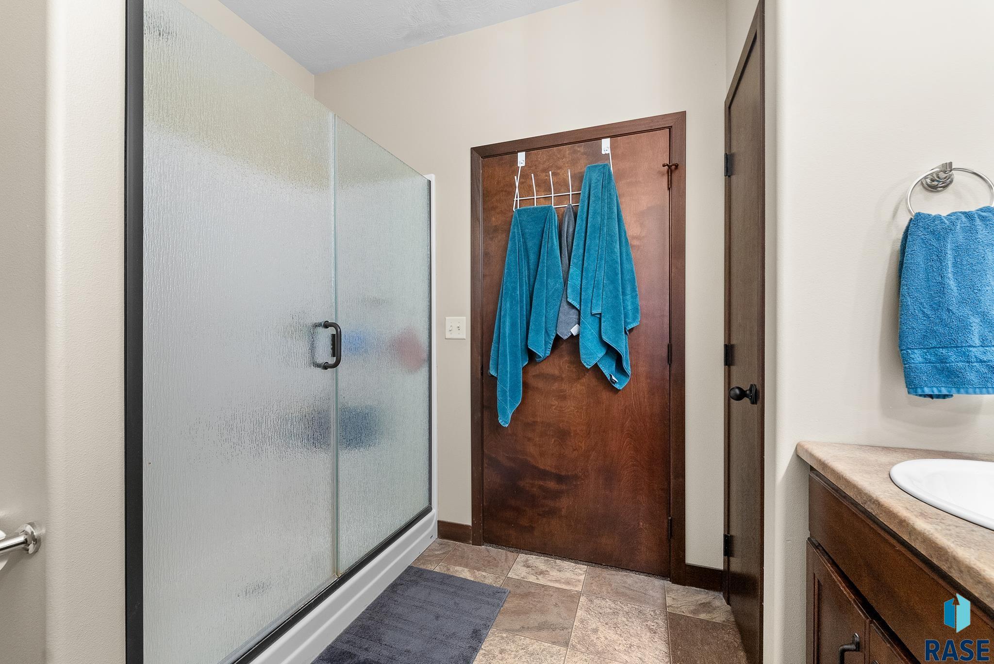 749 E El Dorado Dr