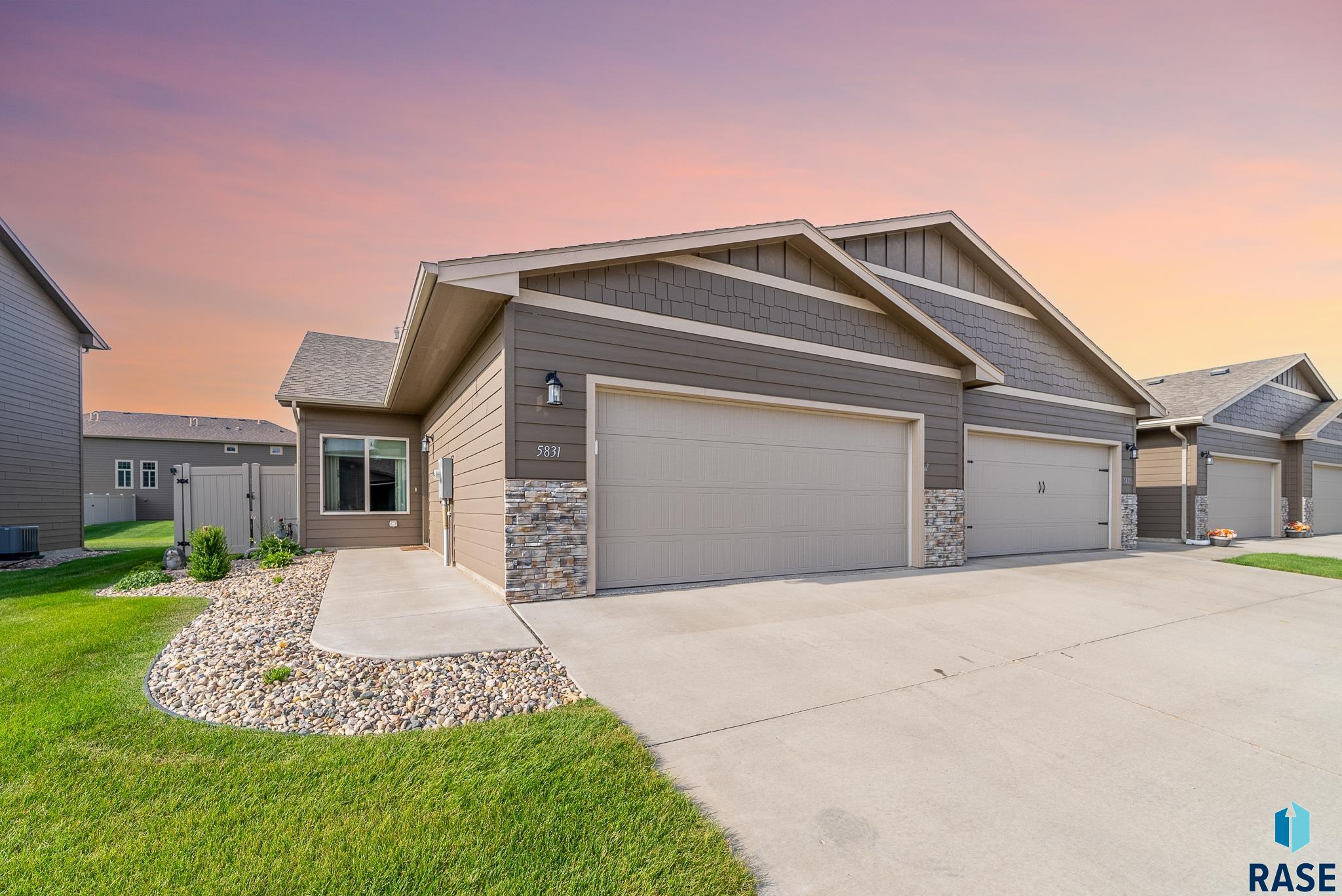 5831 S Bounty Pl