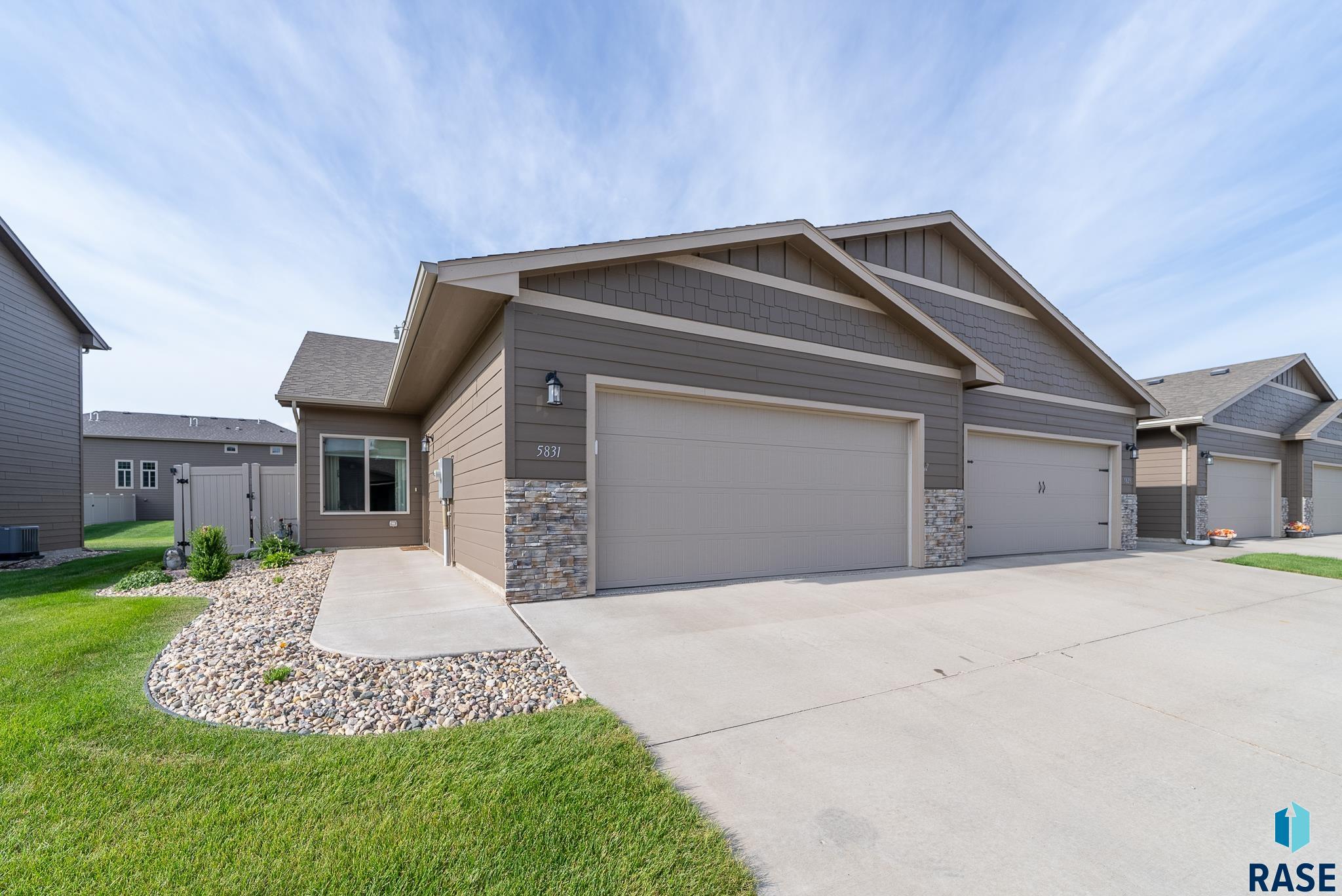 5831 S Bounty Pl