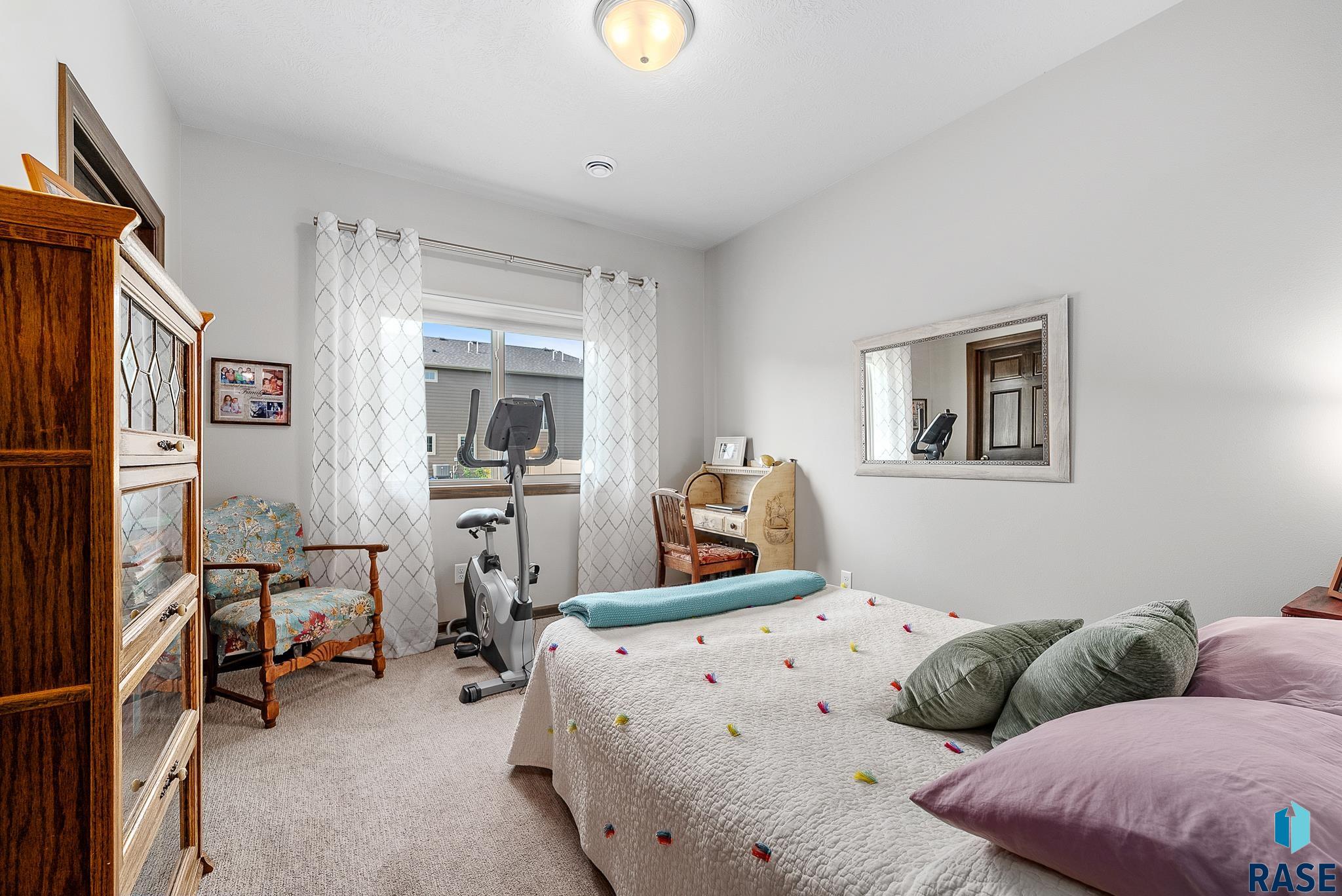 5831 S Bounty Pl