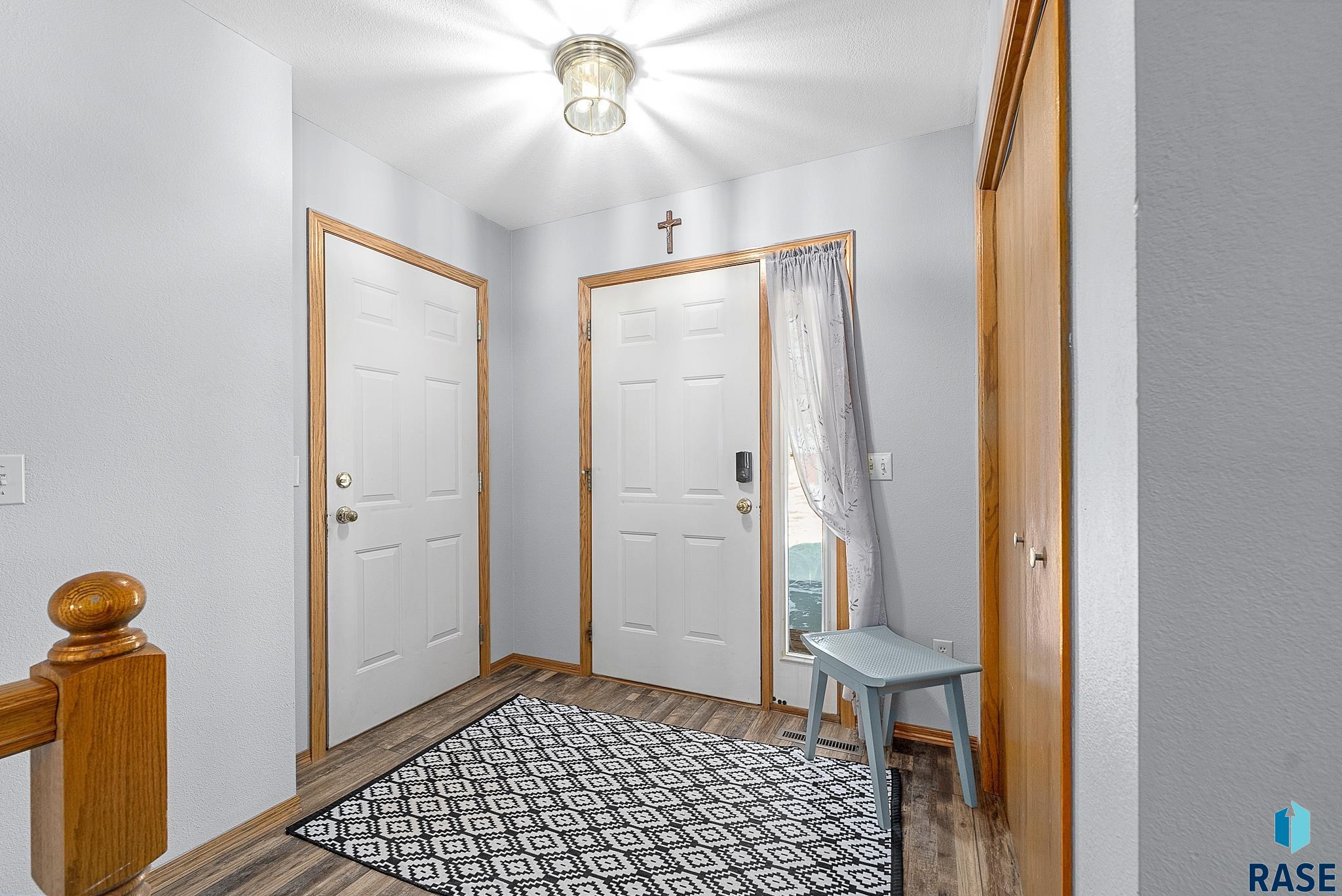 1920 S Alpine Ave