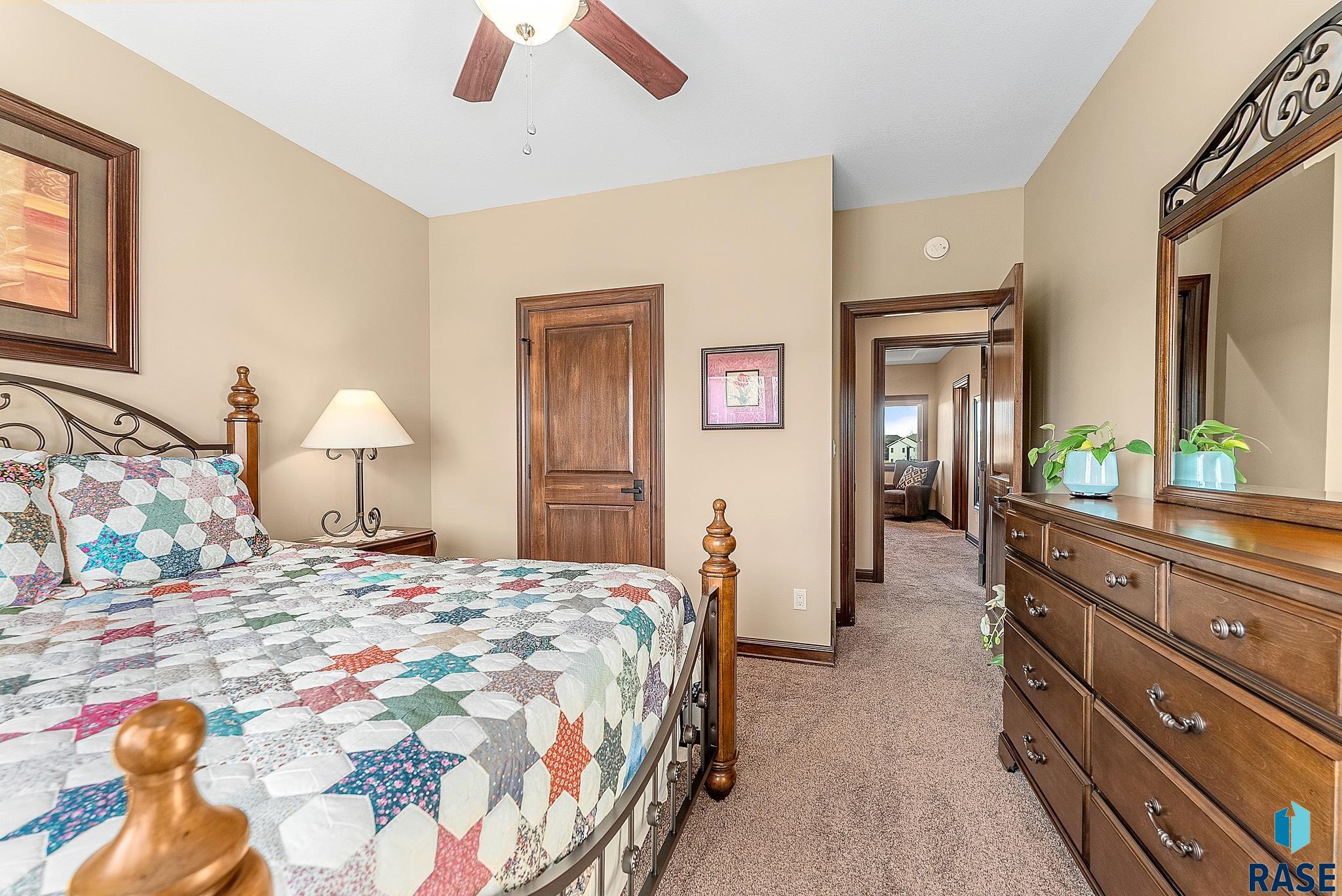 2101 S Copper Crest Trl