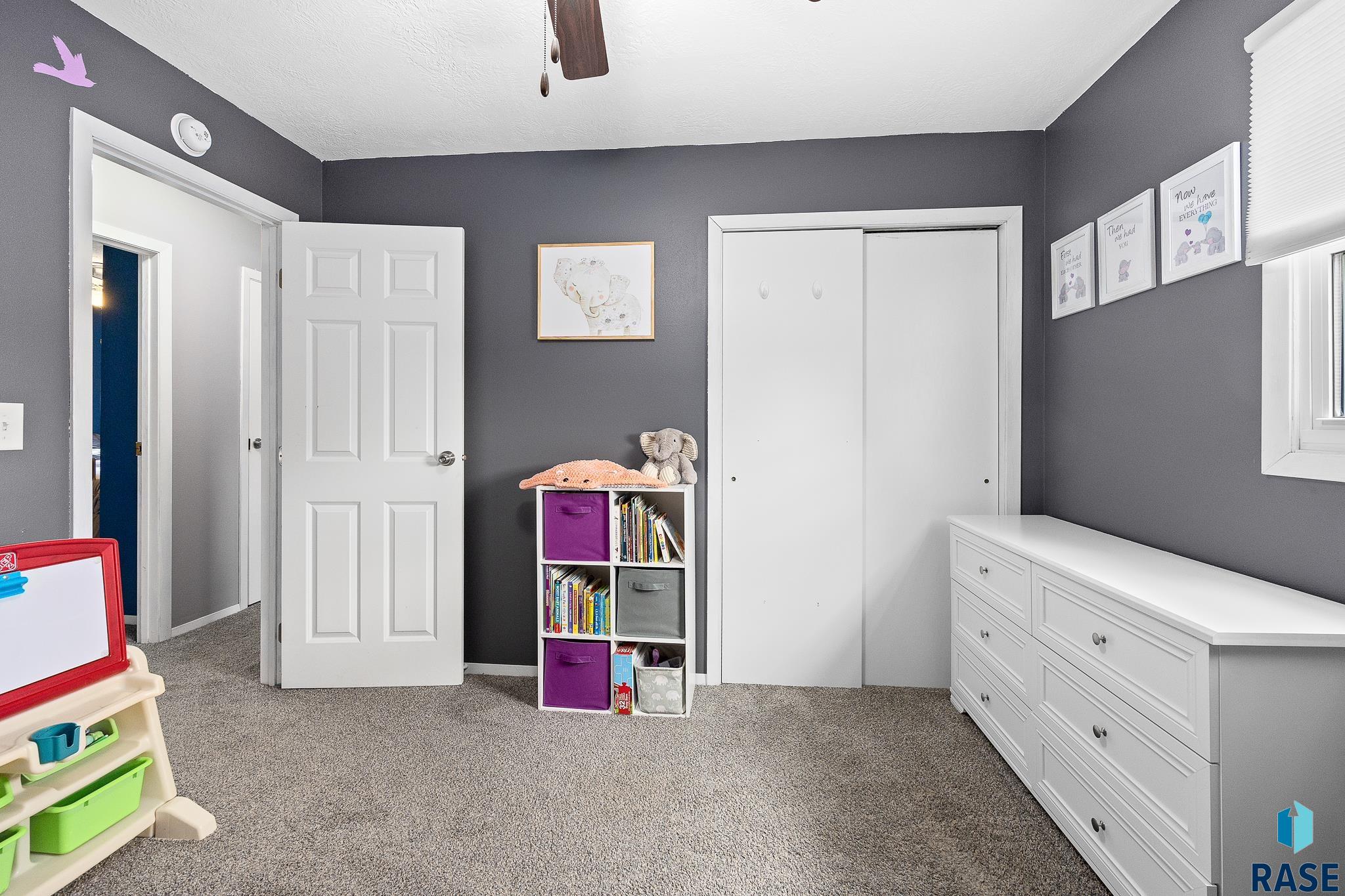 1704 Sylvan Cir