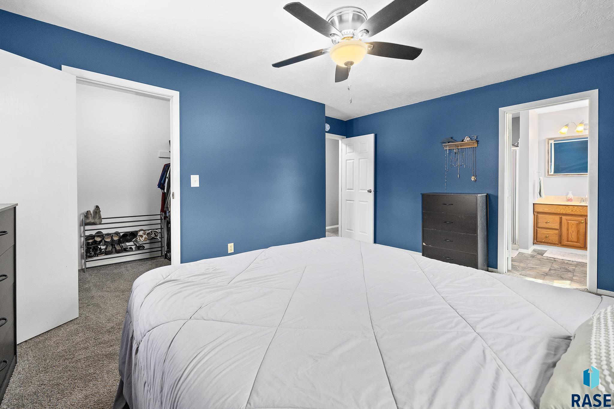 1704 Sylvan Cir