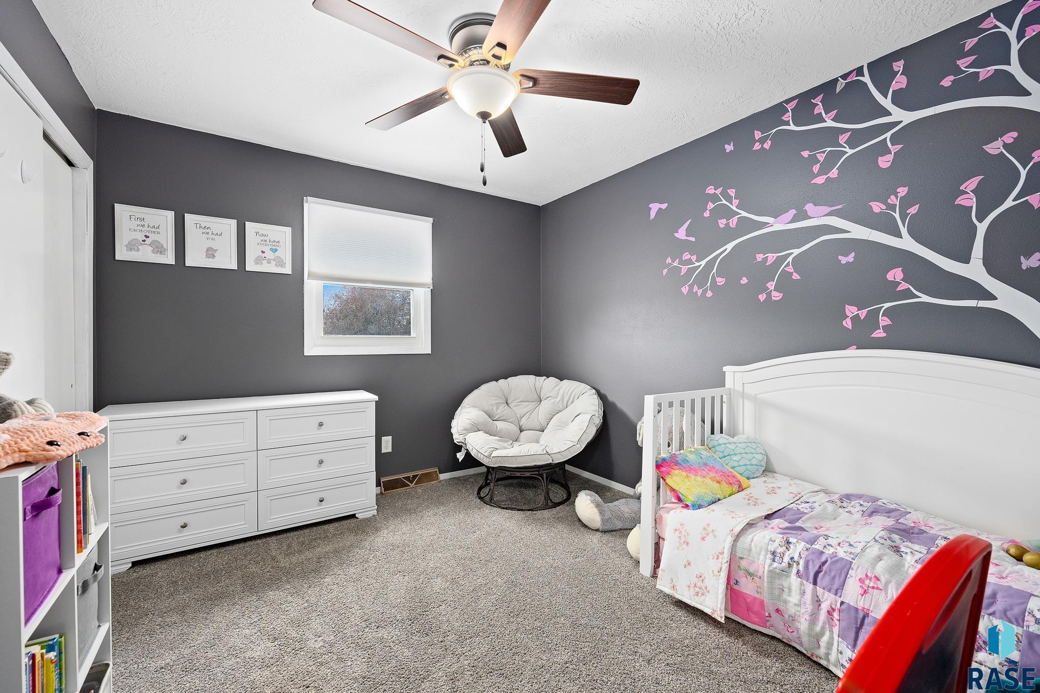 1704 Sylvan Cir