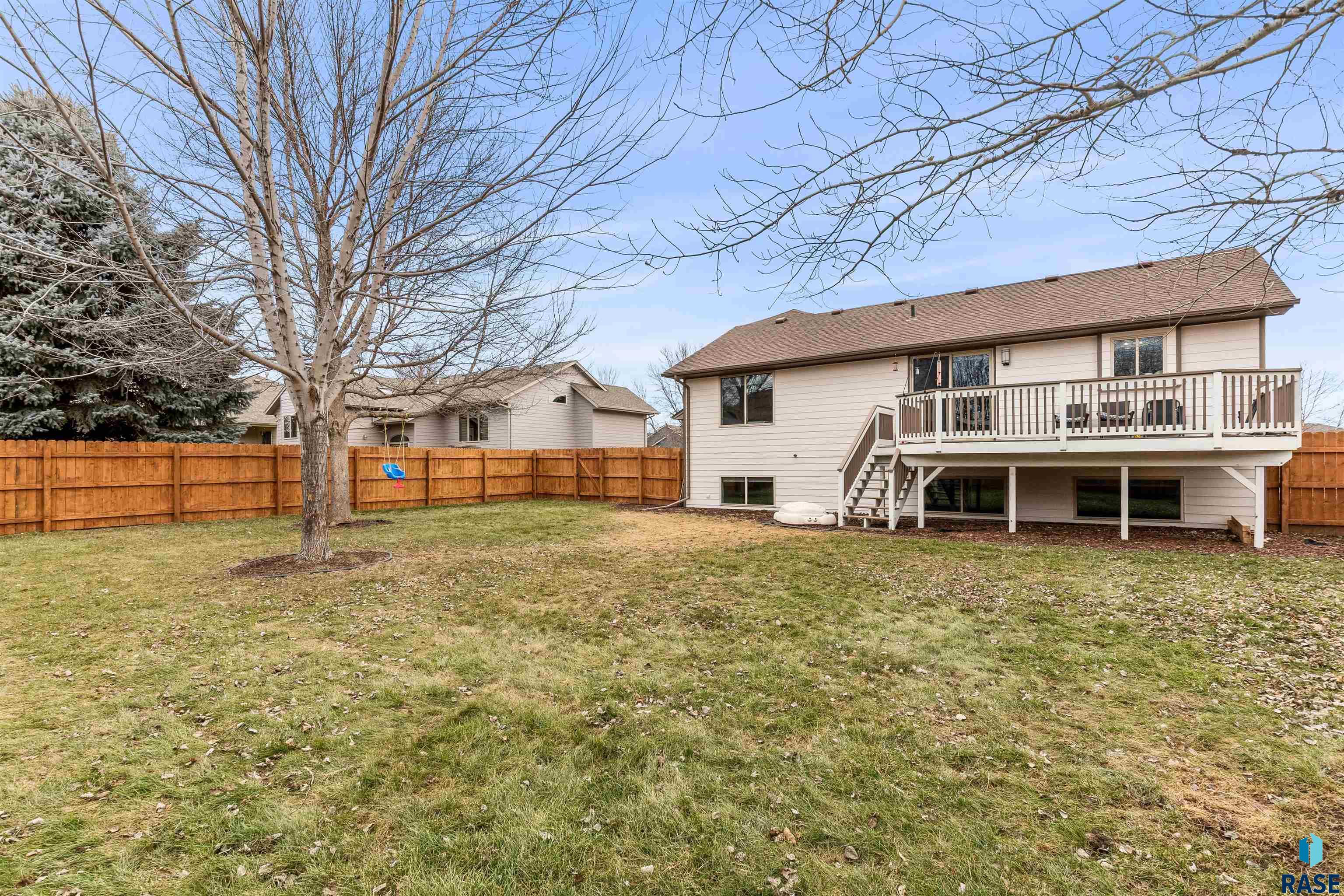 3421 S Moonflower Ave