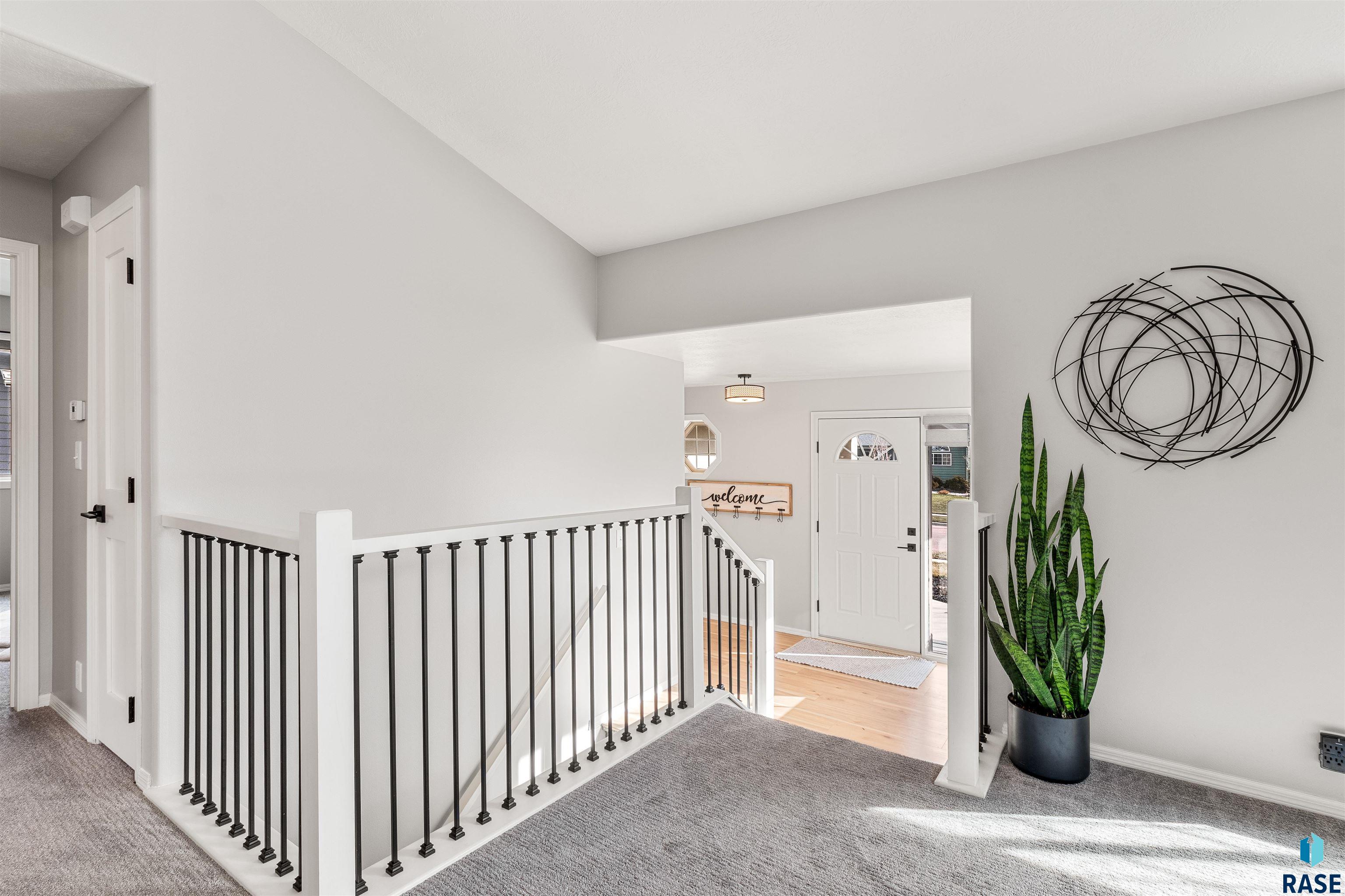 3421 S Moonflower Ave