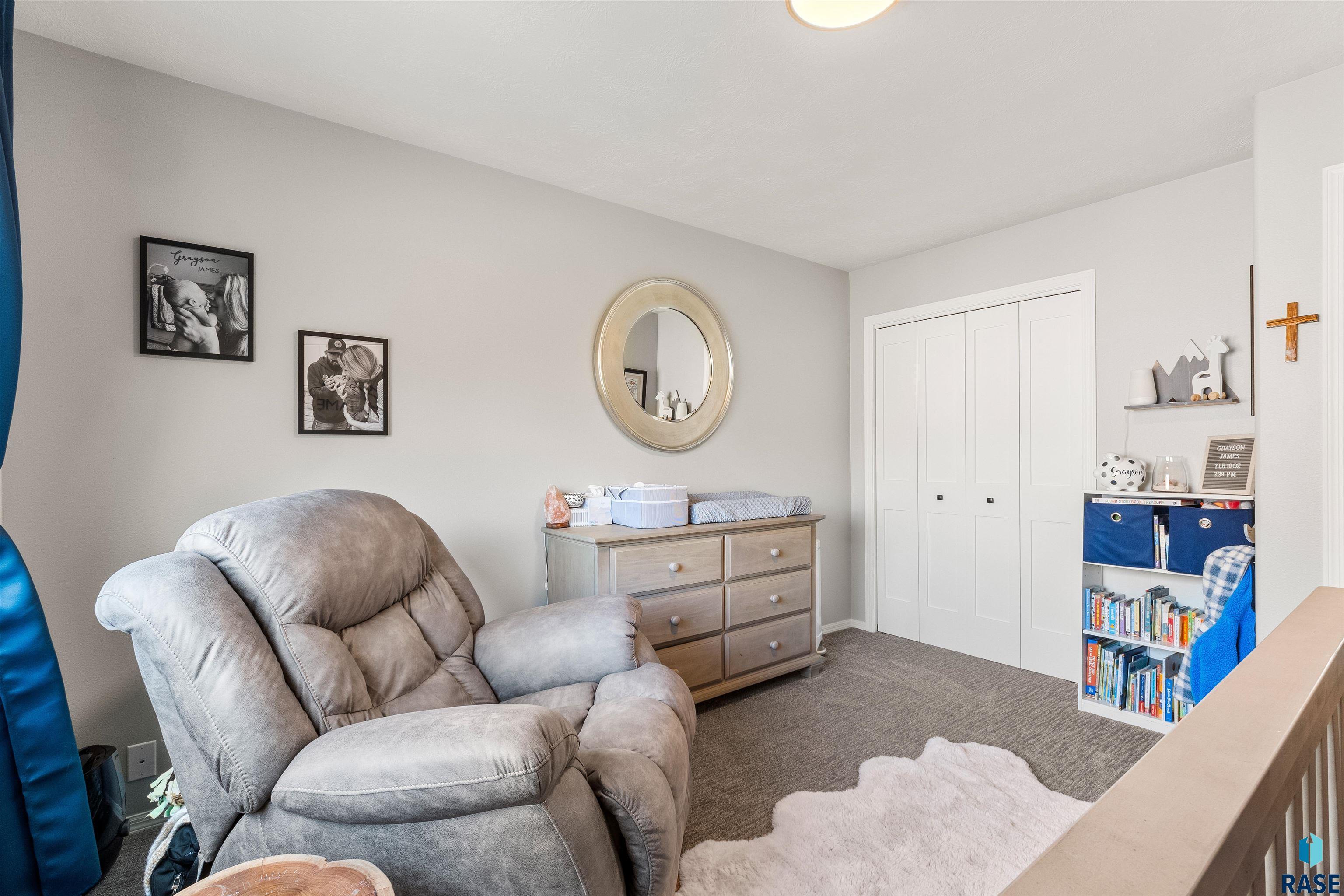 3421 S Moonflower Ave