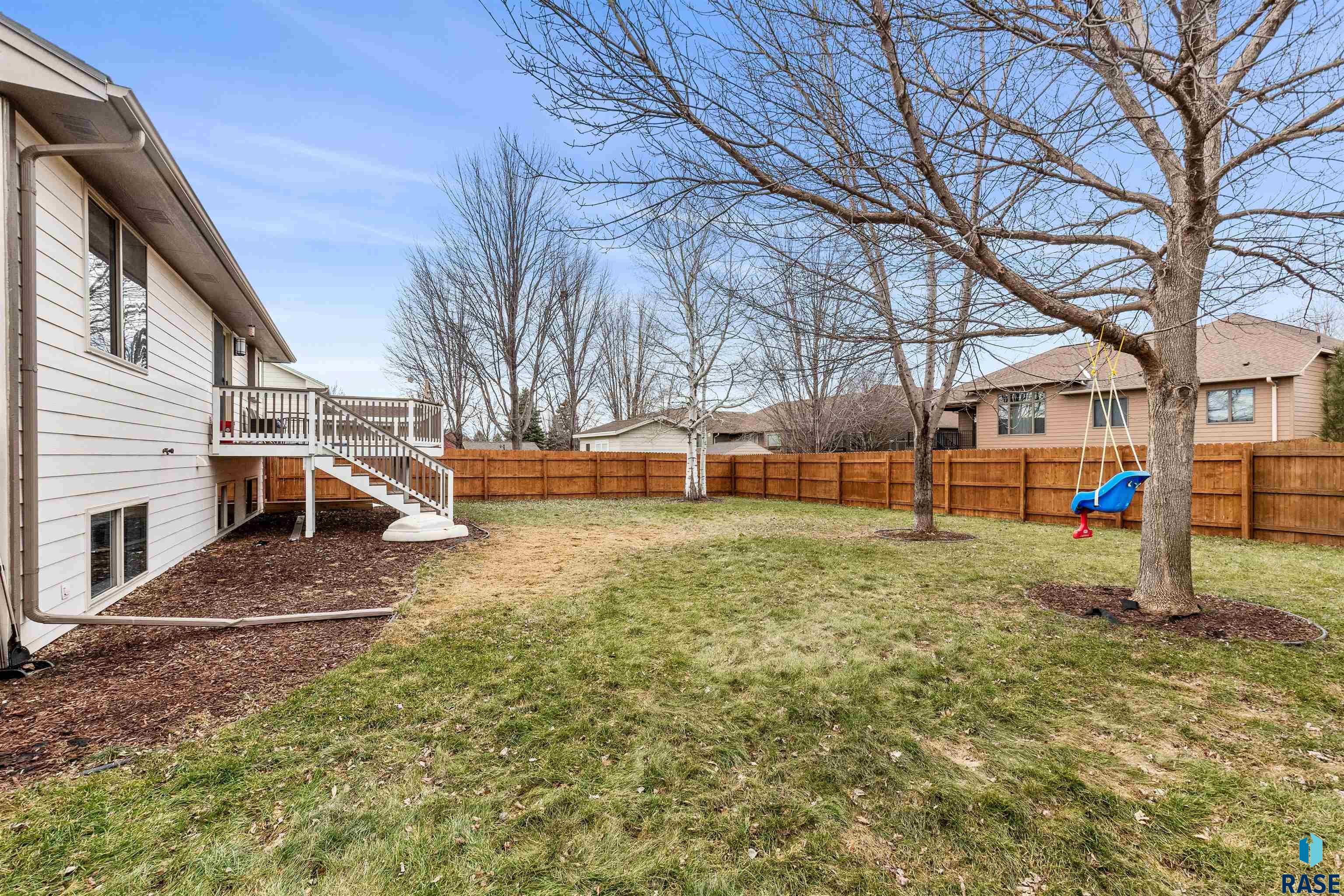 3421 S Moonflower Ave