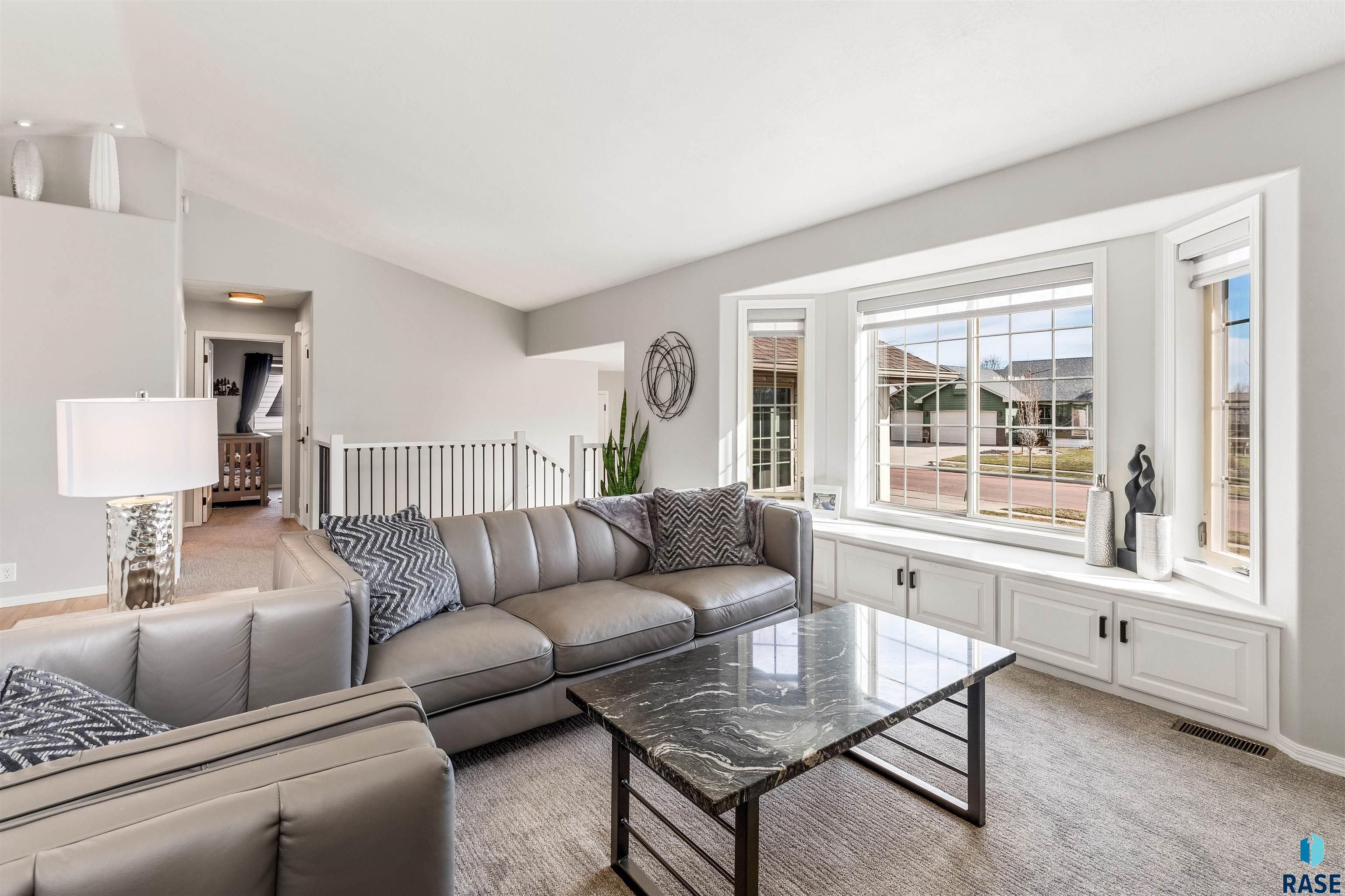 3421 S Moonflower Ave