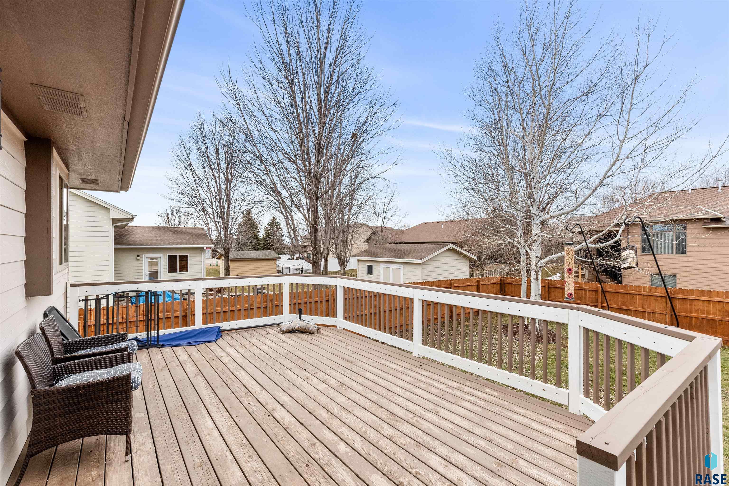 3421 S Moonflower Ave