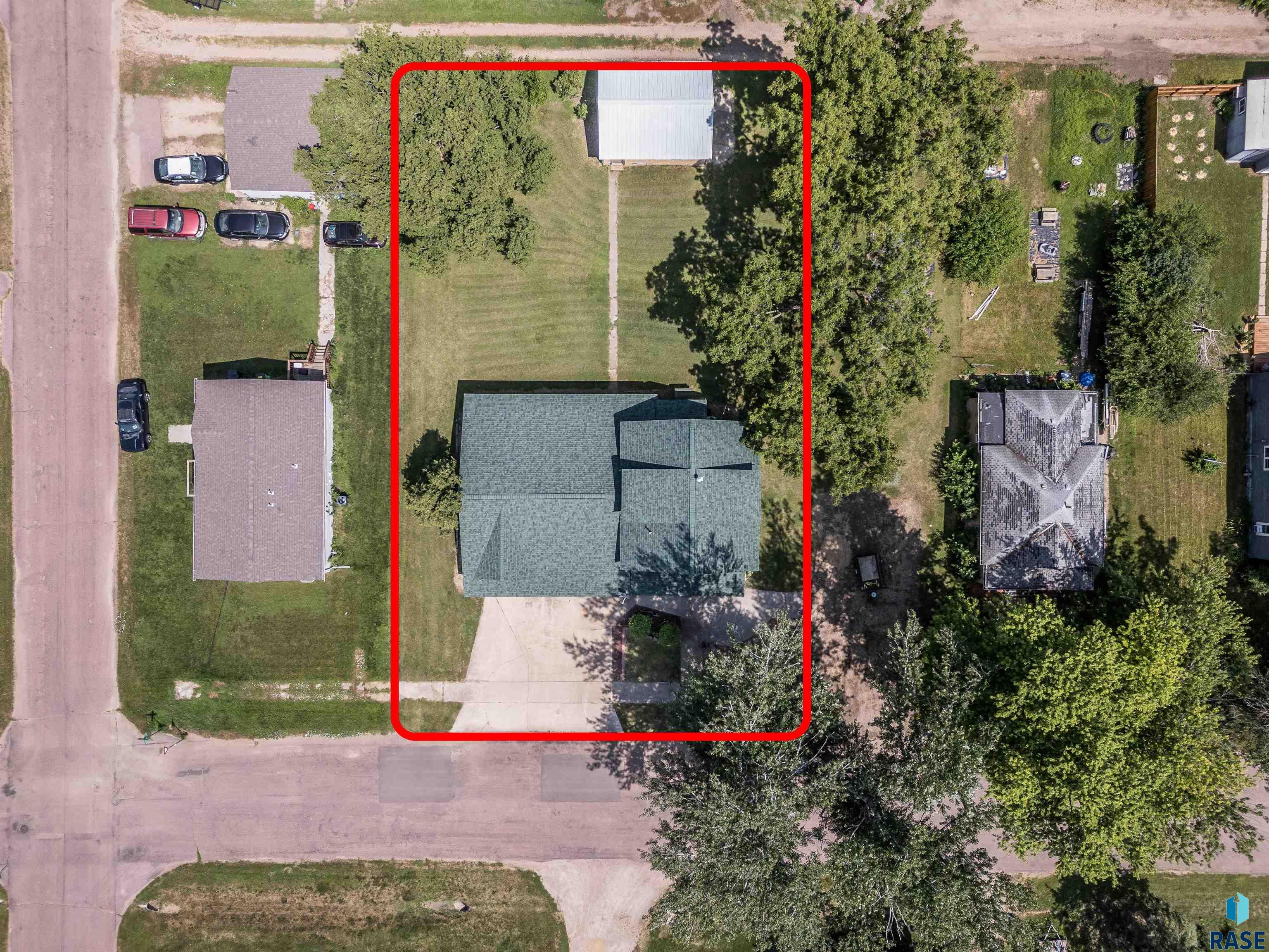 530 W Elm St