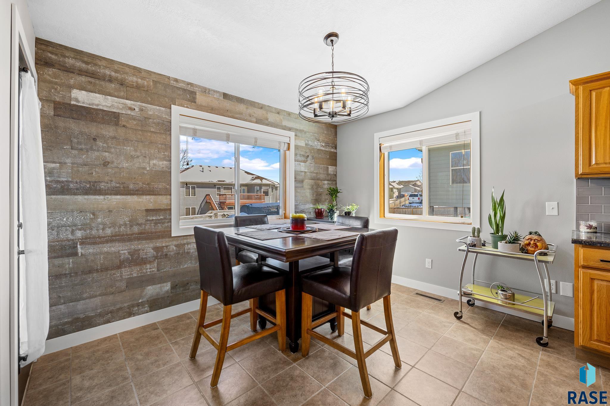 7508 W Stoney Creek St