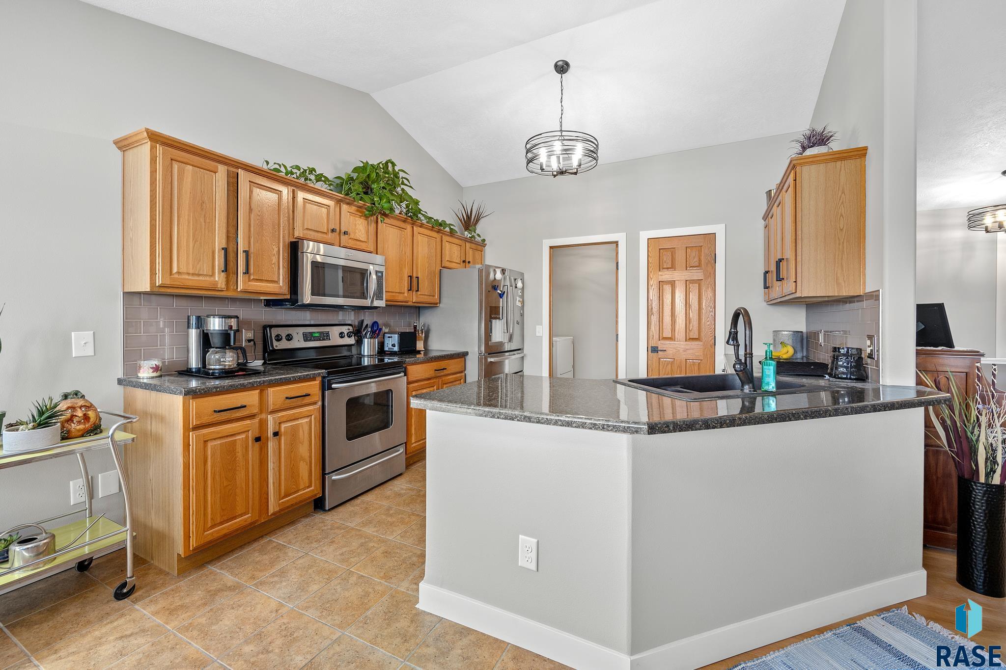 7508 W Stoney Creek St