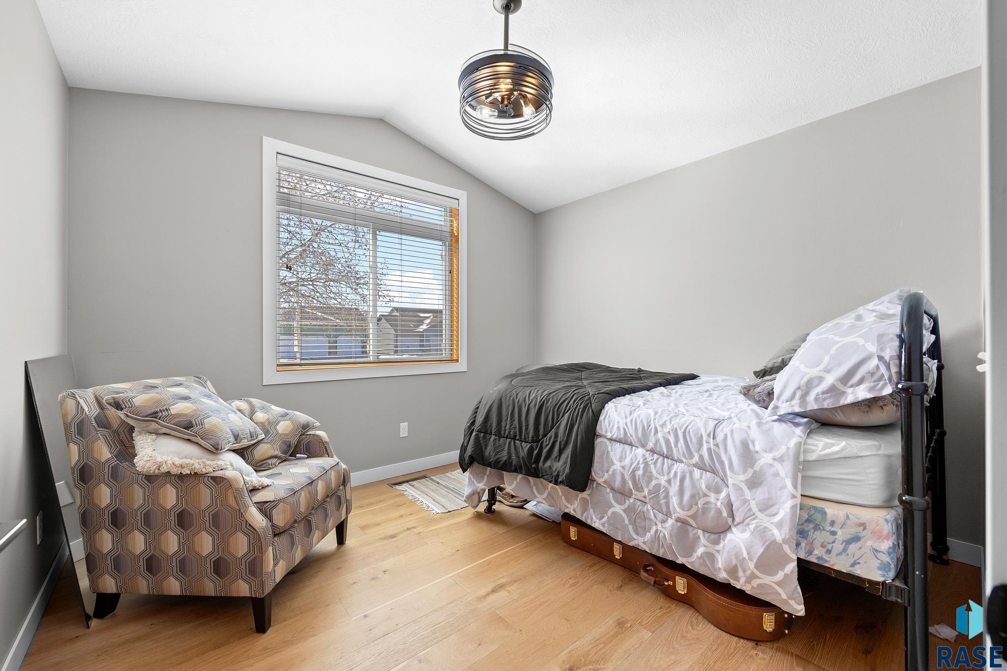 7508 W Stoney Creek St