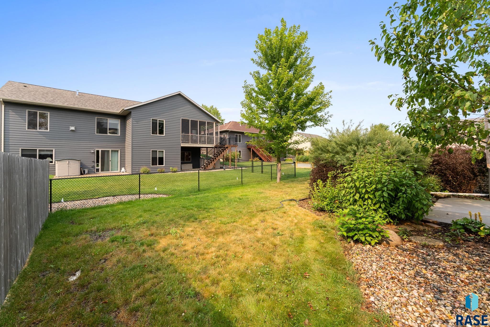 7508 W Stoney Creek St