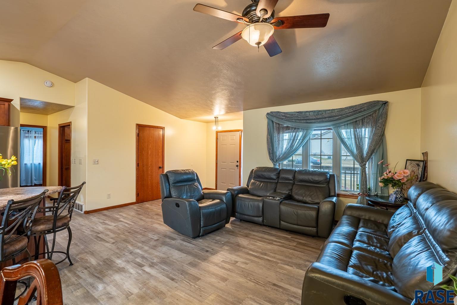 1204 N Archer Dr