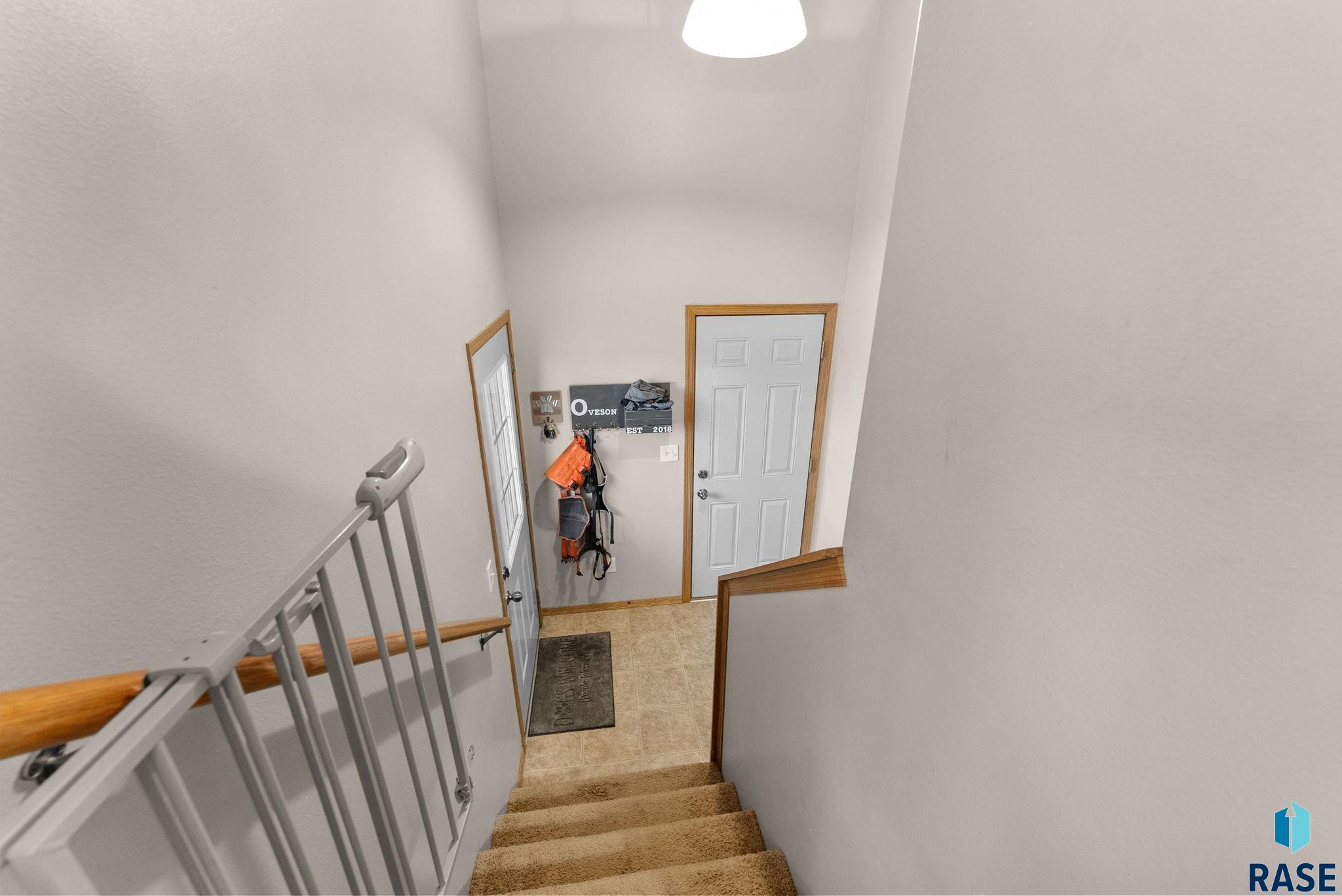 500 Almond Ave