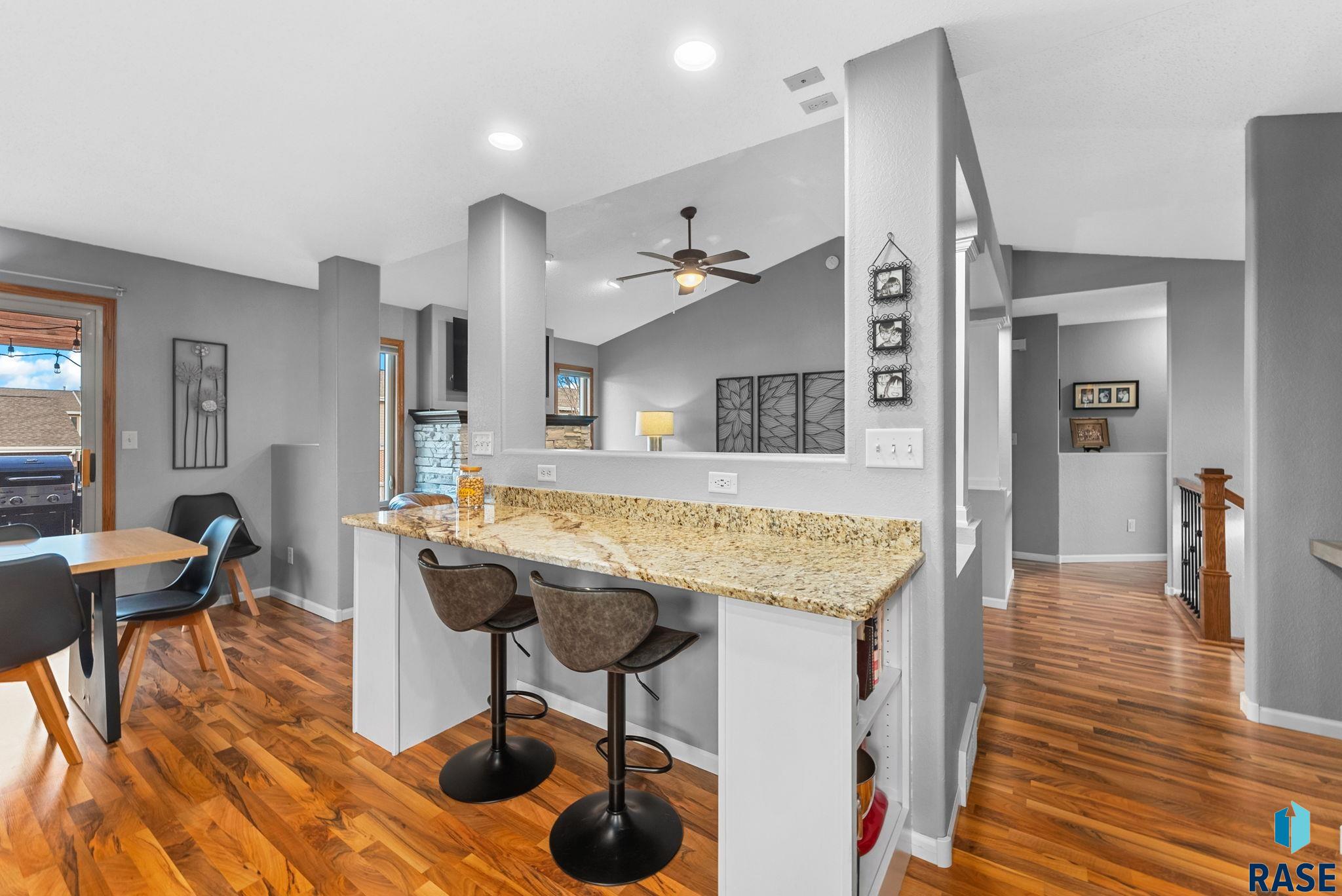 7660 S Rose Crest Ct