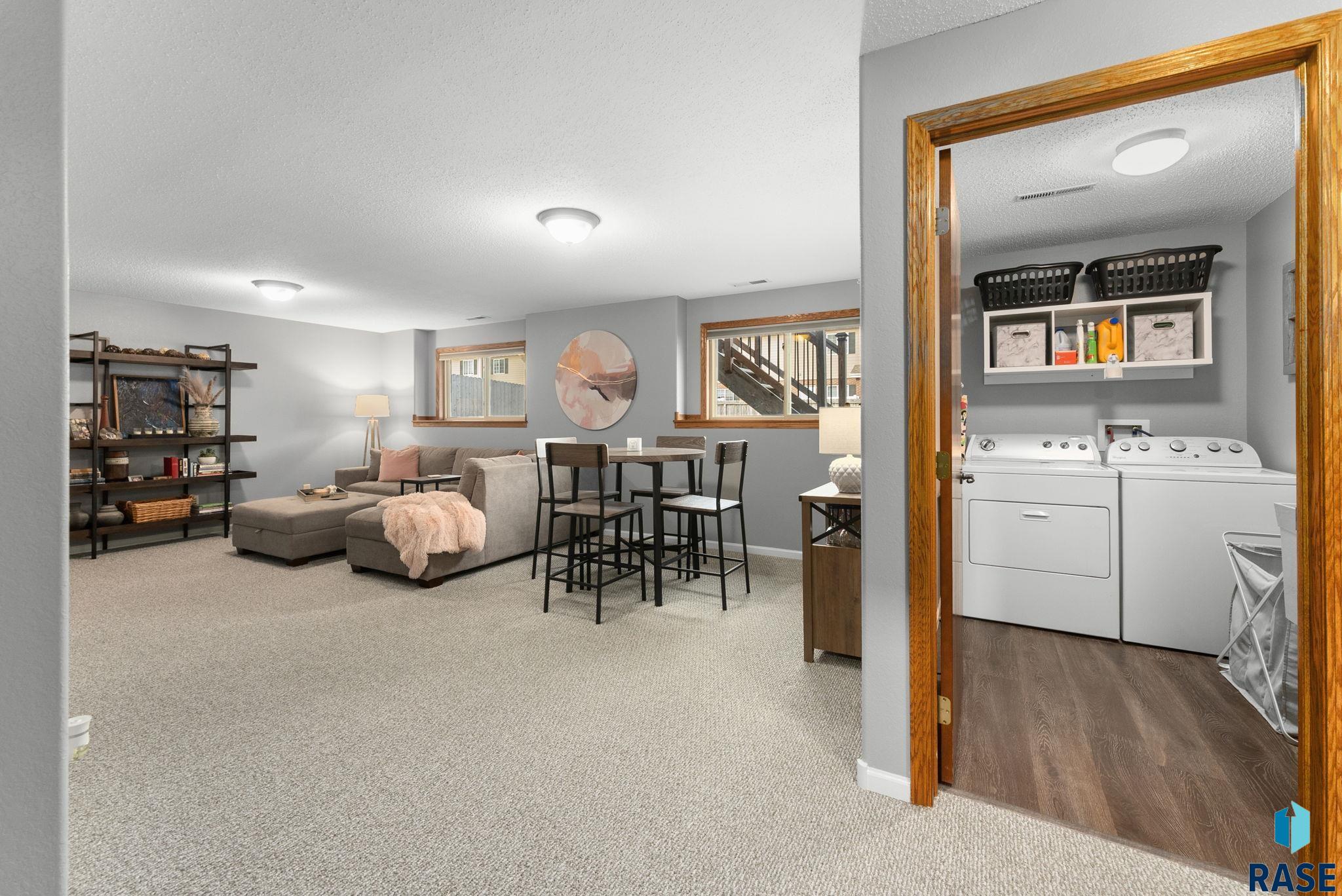 7660 S Rose Crest Ct