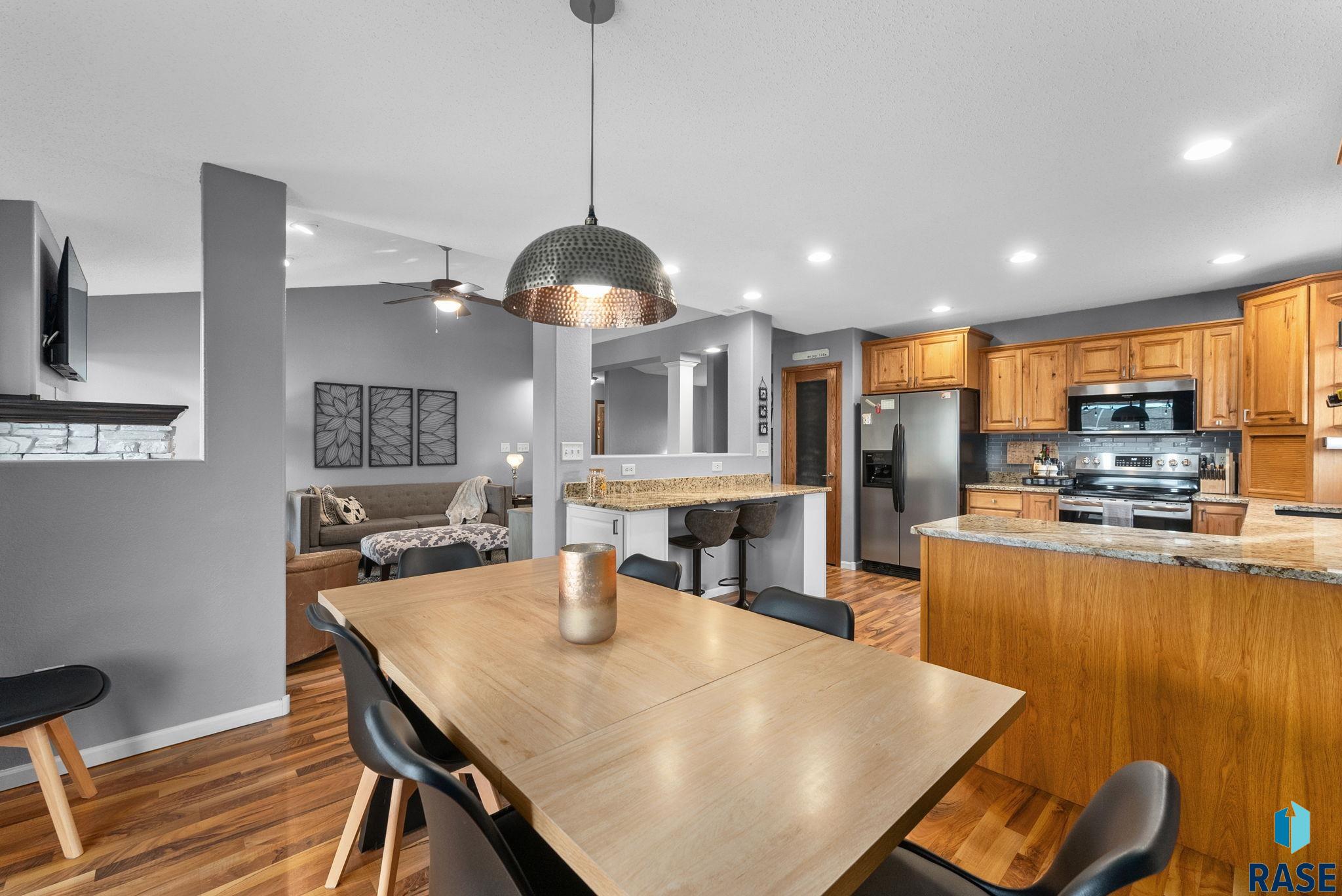 7660 S Rose Crest Ct