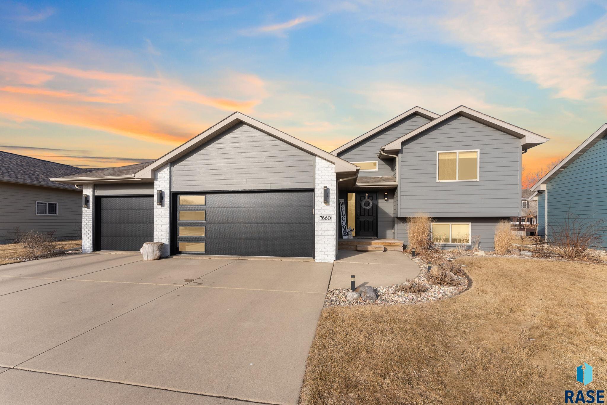 7660 S Rose Crest Ct