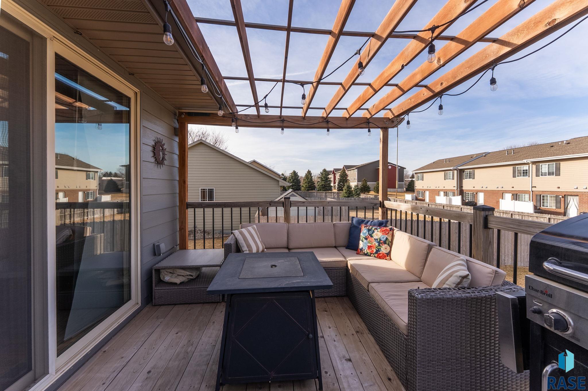 7660 S Rose Crest Ct