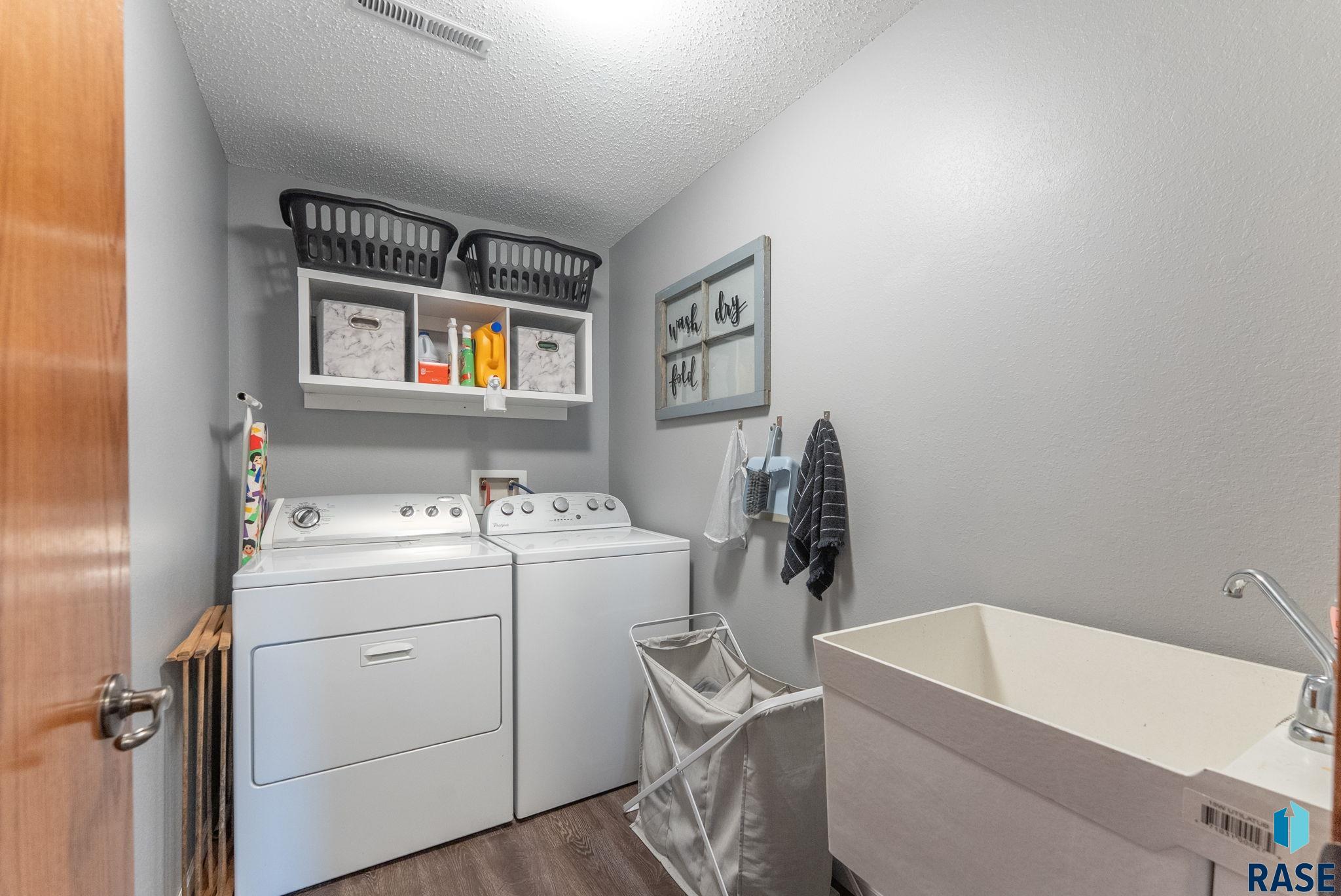 7660 S Rose Crest Ct