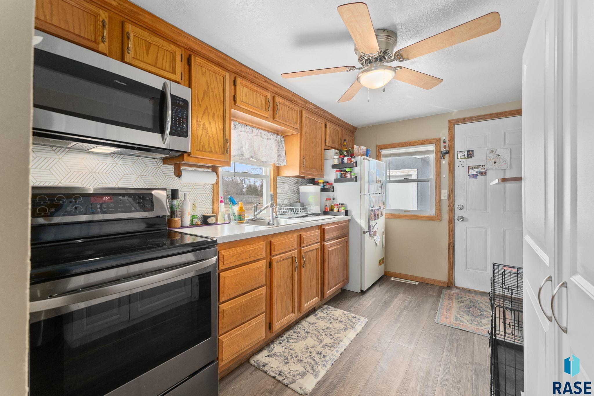 110 W Rose St
