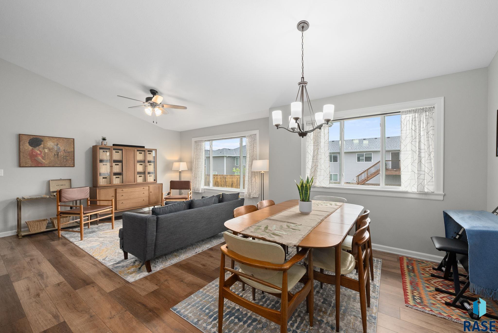 4005 S Home Plate Ave