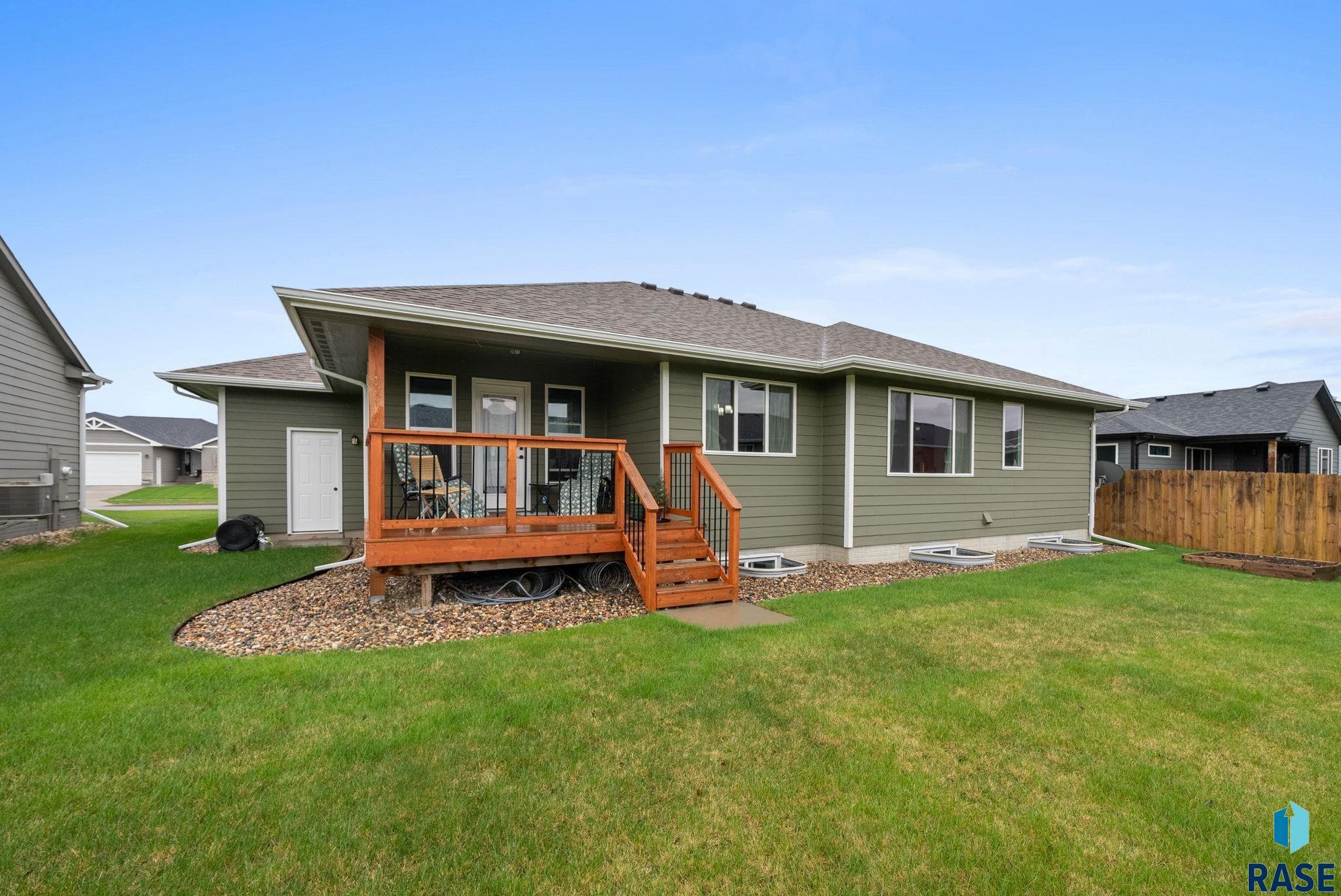 4005 S Home Plate Ave