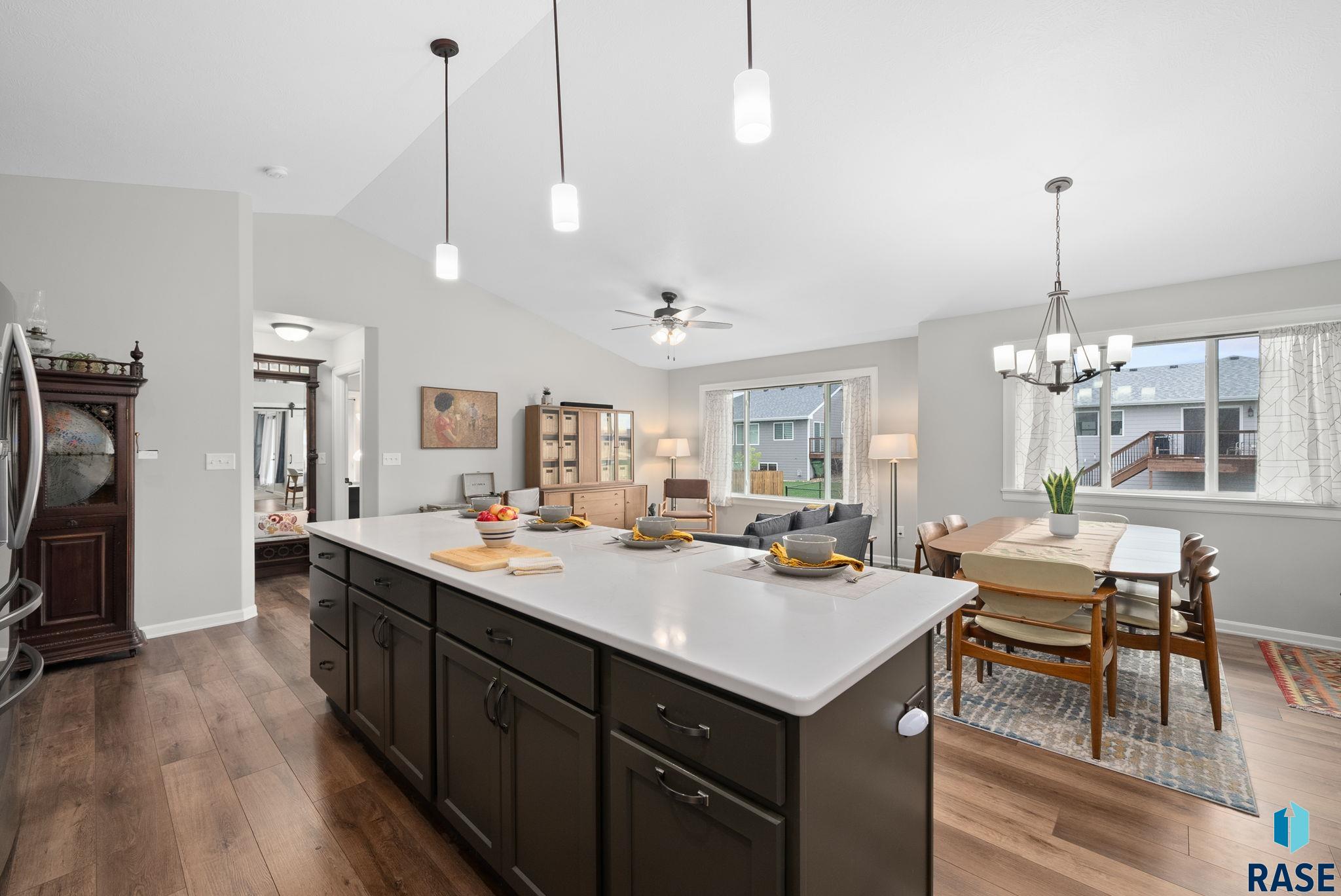 4005 S Home Plate Ave