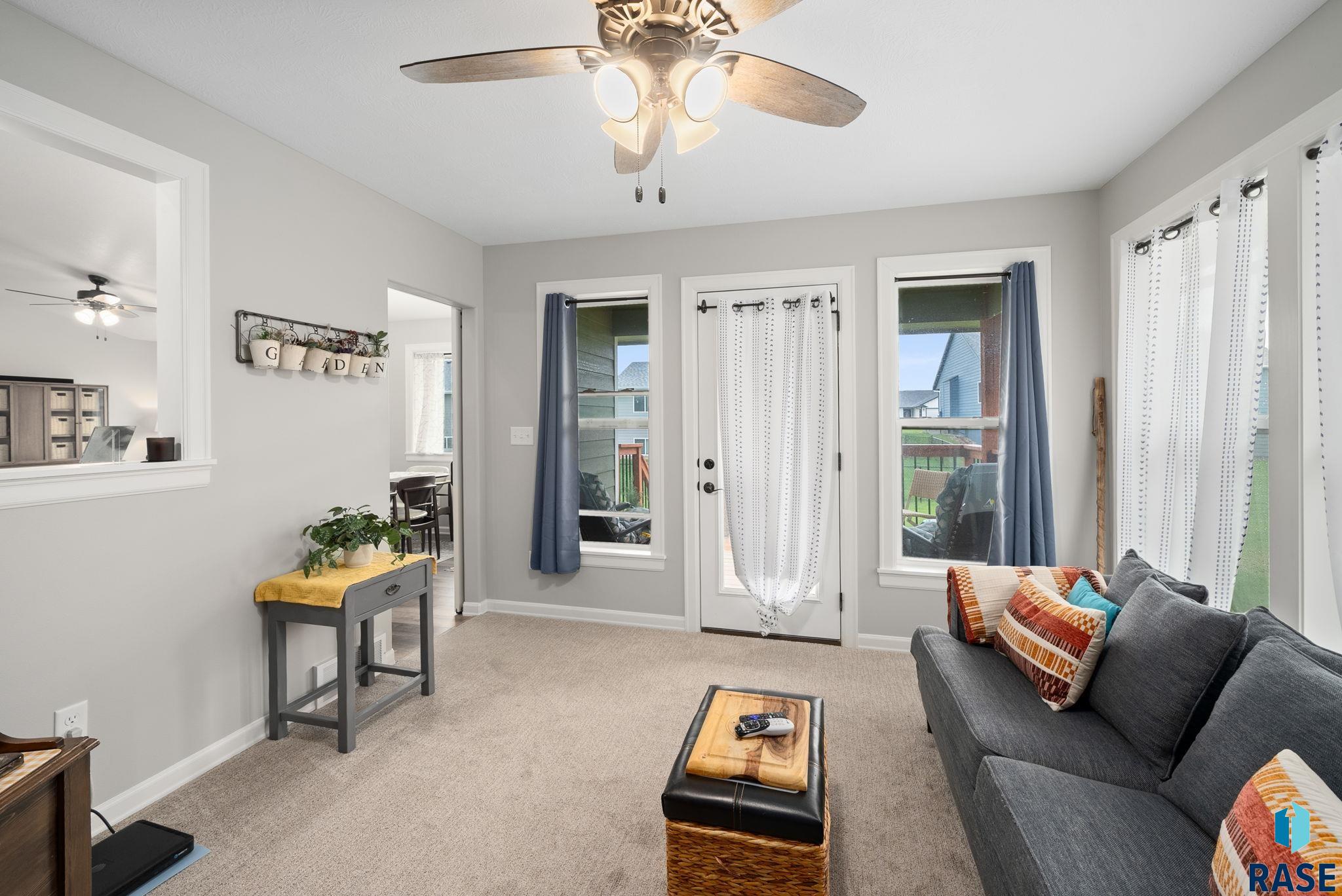 4005 S Home Plate Ave