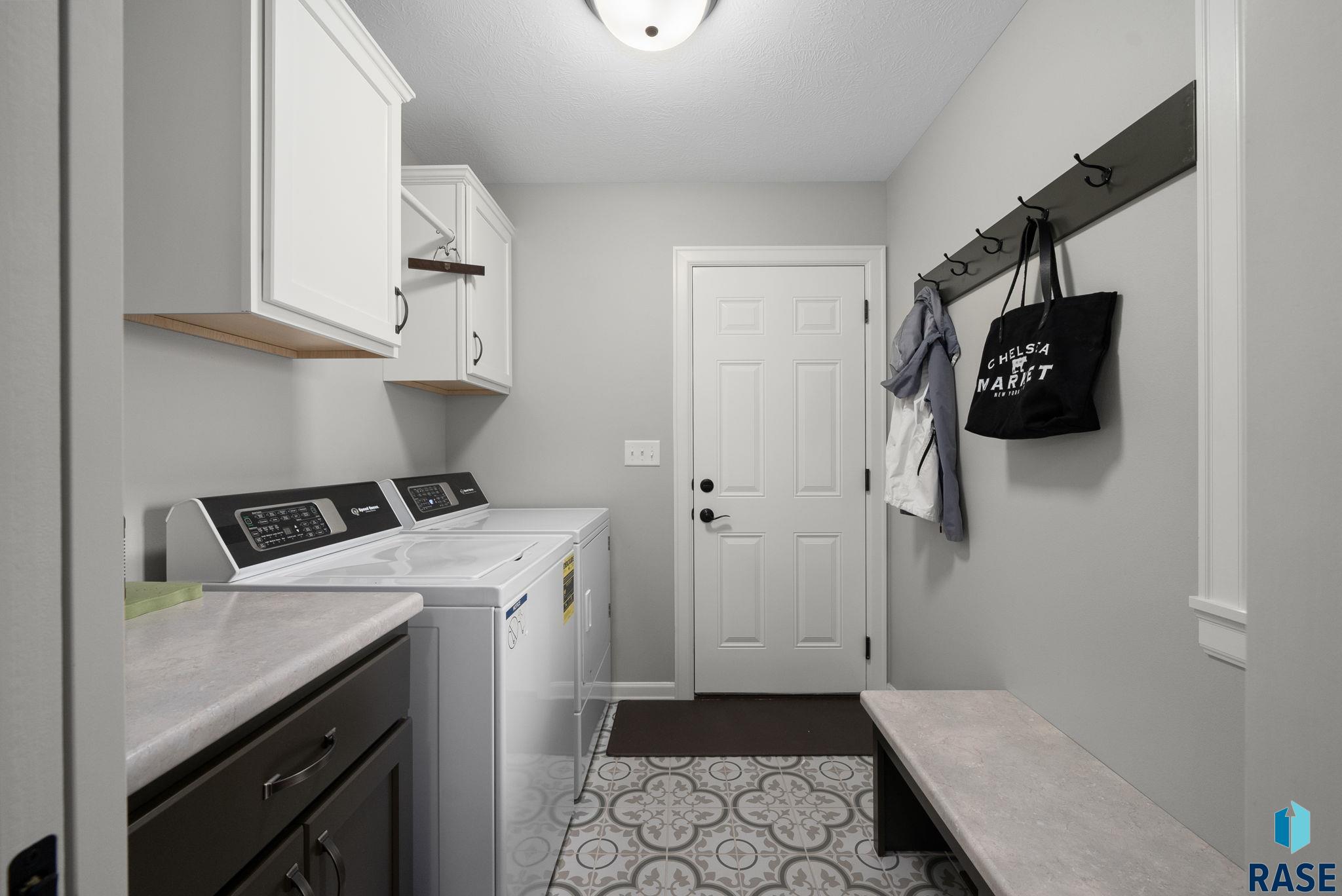 4005 S Home Plate Ave