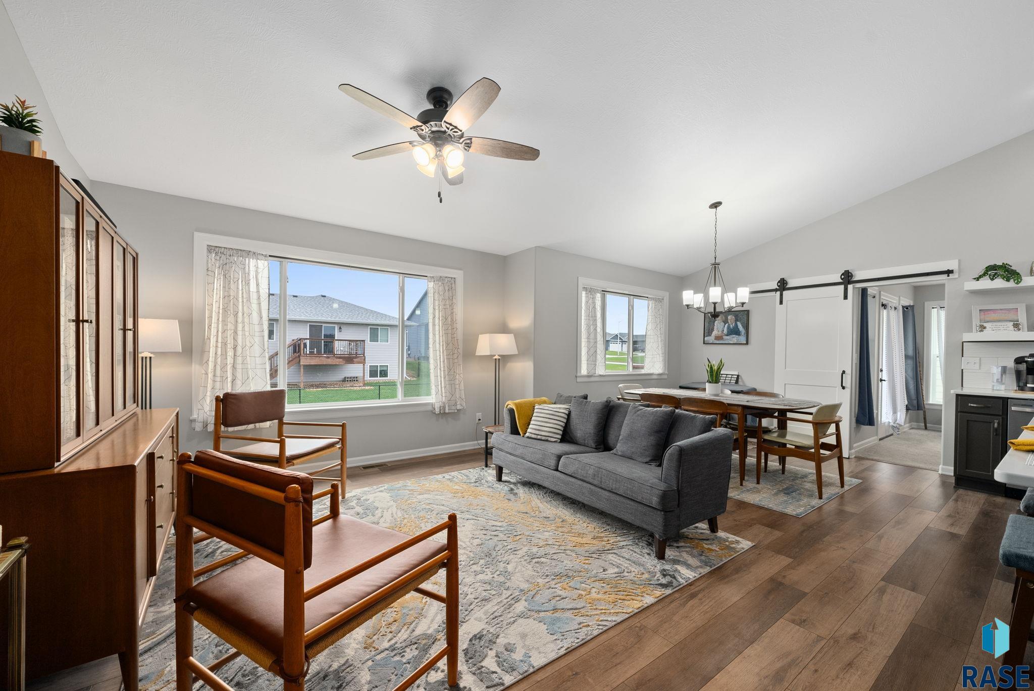 4005 S Home Plate Ave