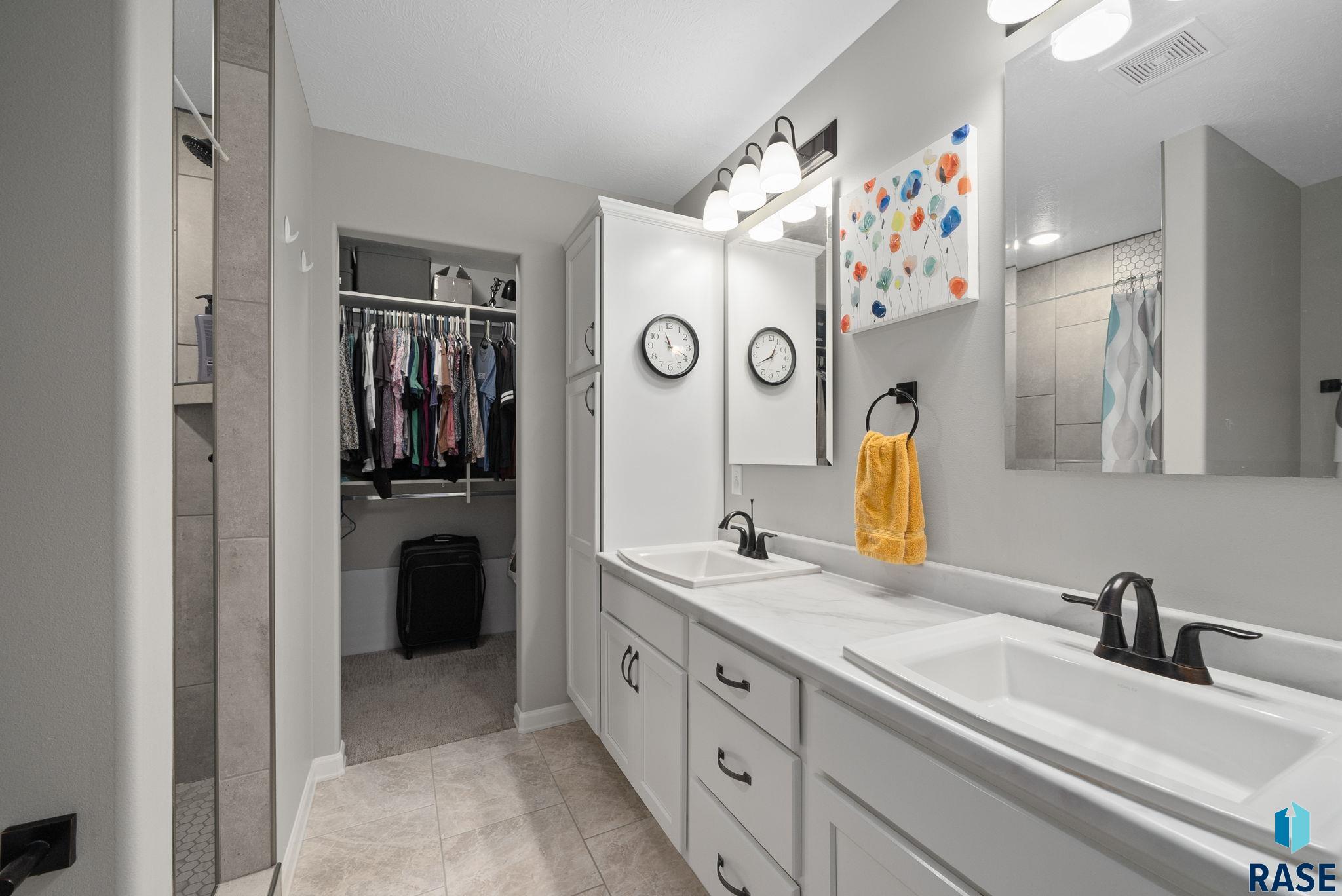 4005 S Home Plate Ave