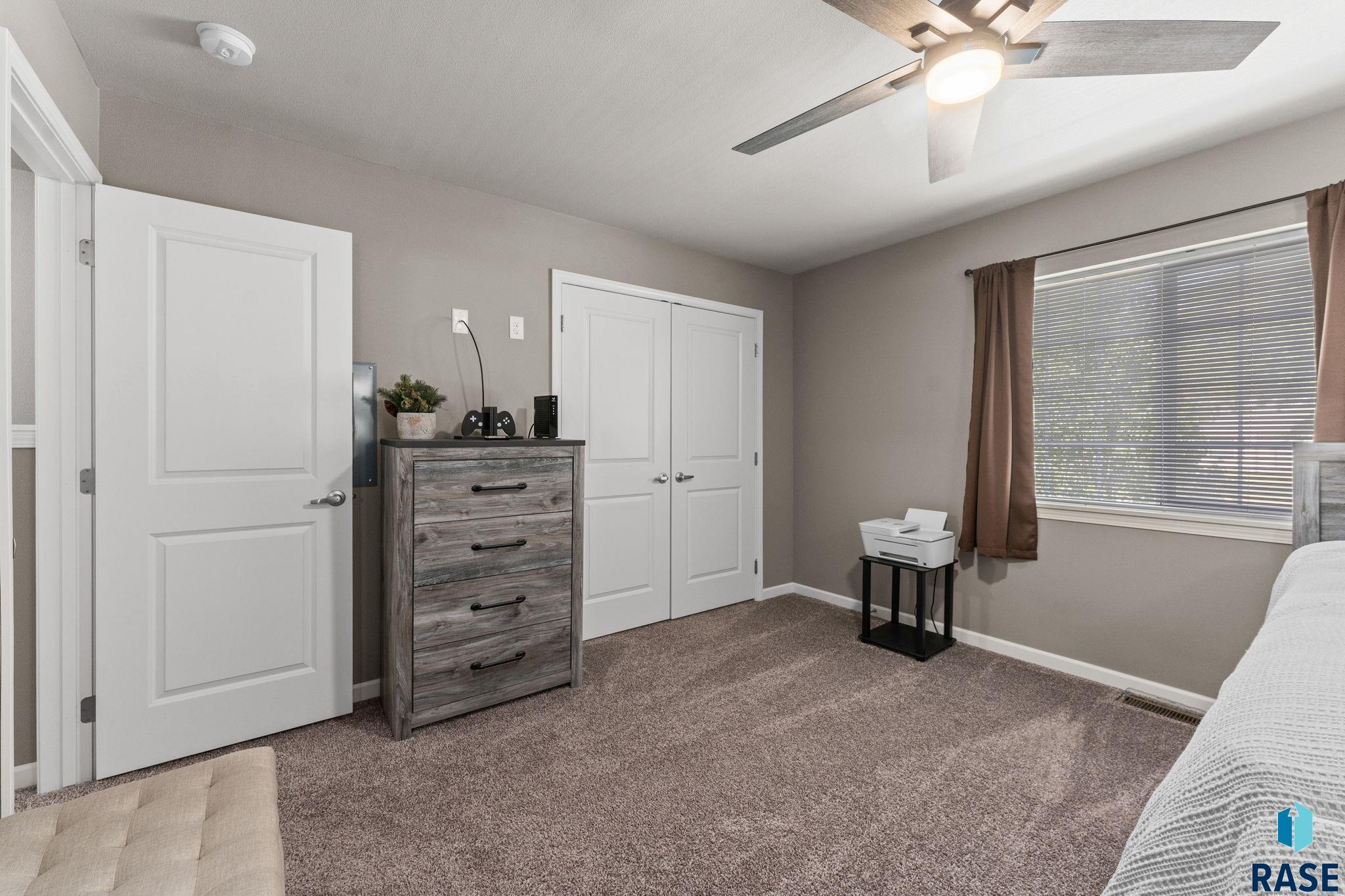872 S Sycamore Ave Unit: 3