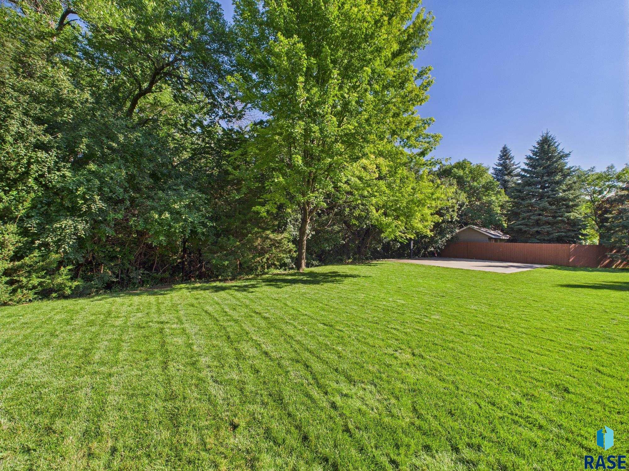 6908 W Stoney Creek St