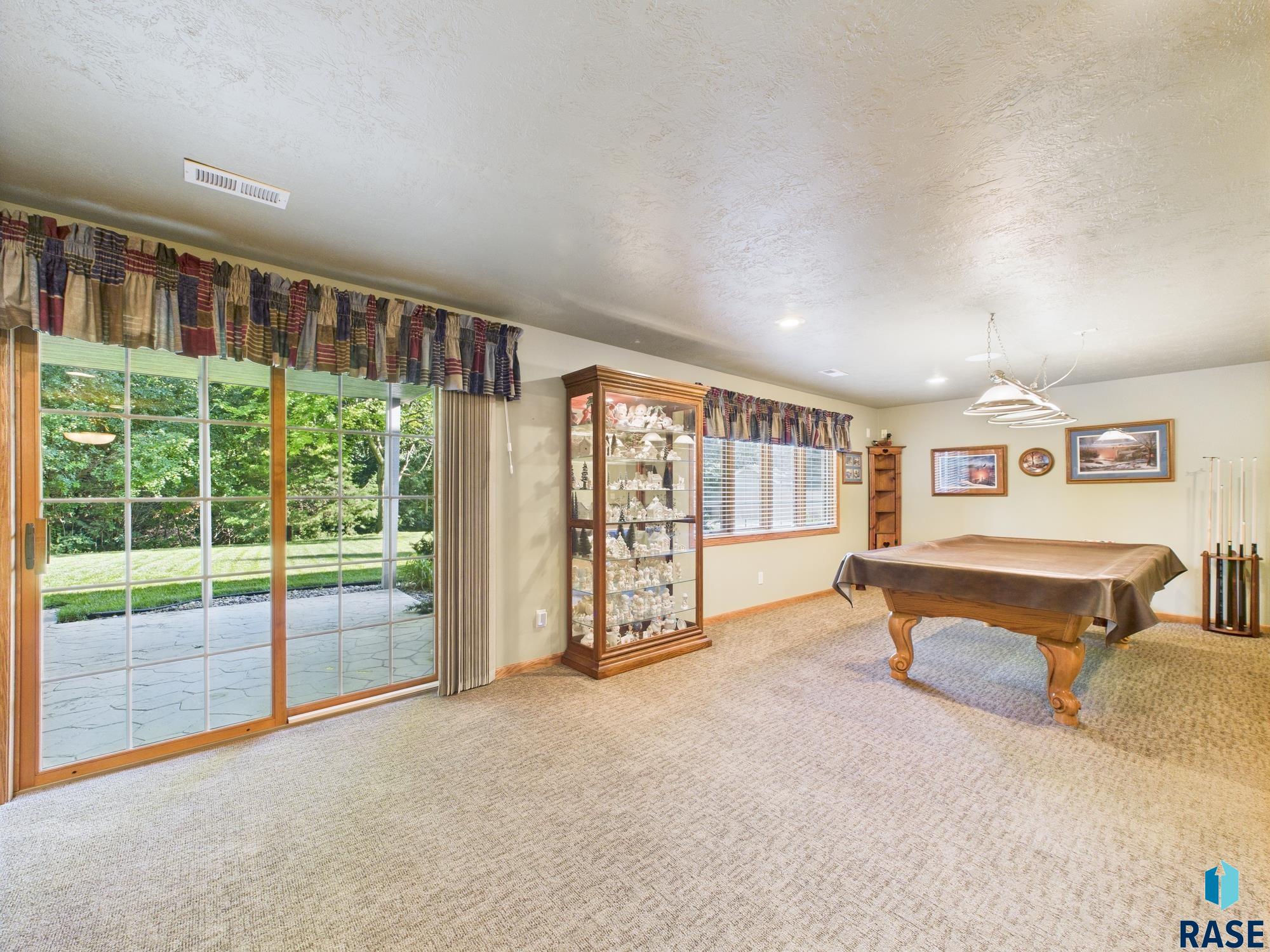 6908 W Stoney Creek St