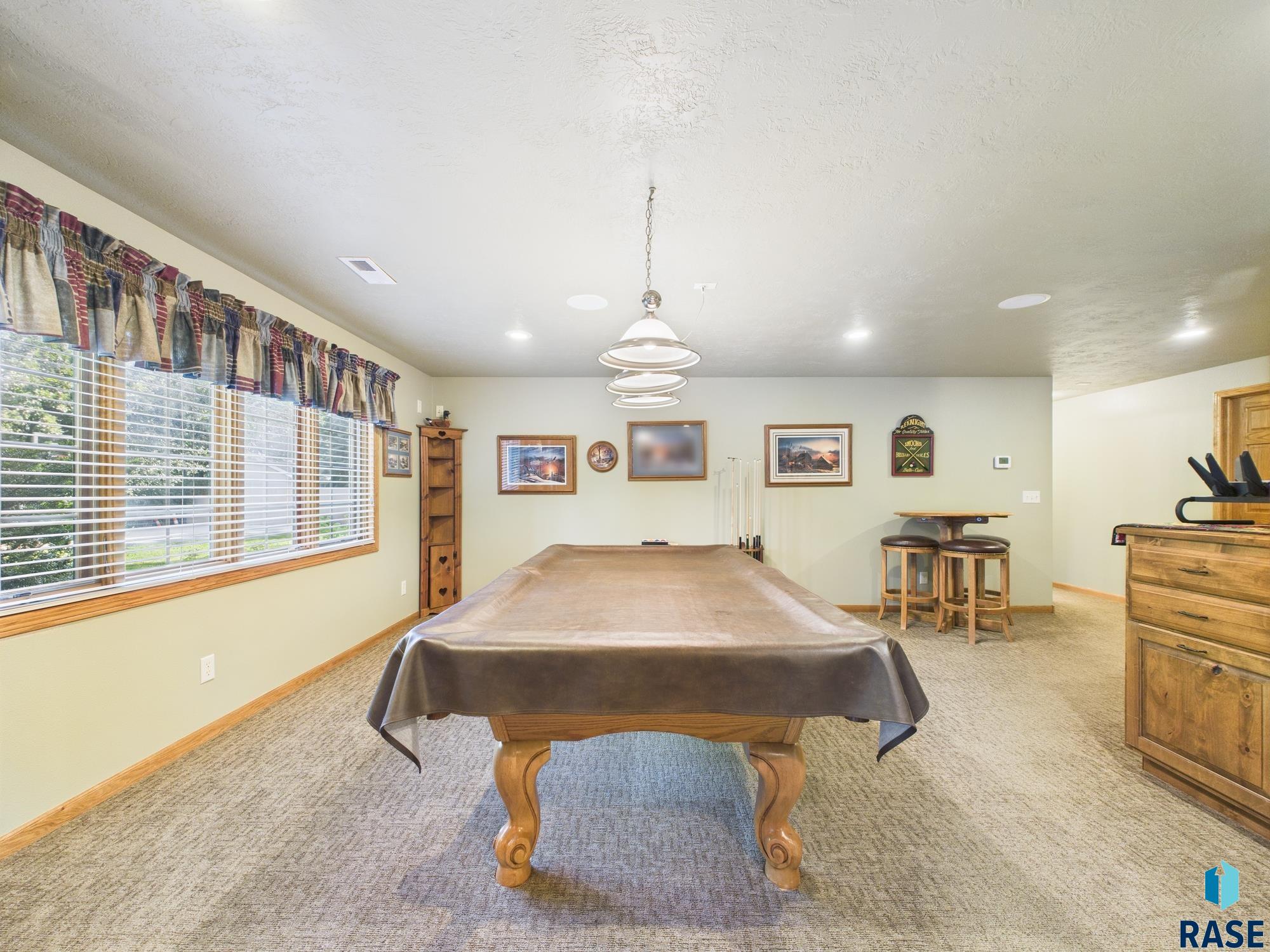 6908 W Stoney Creek St